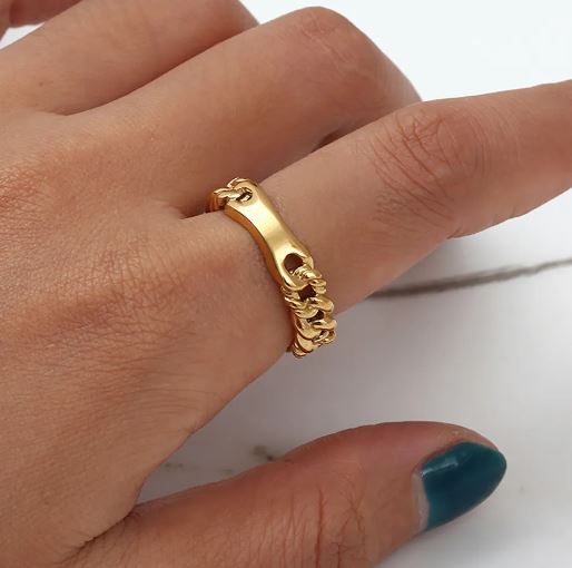 Gold Chain Link Ring