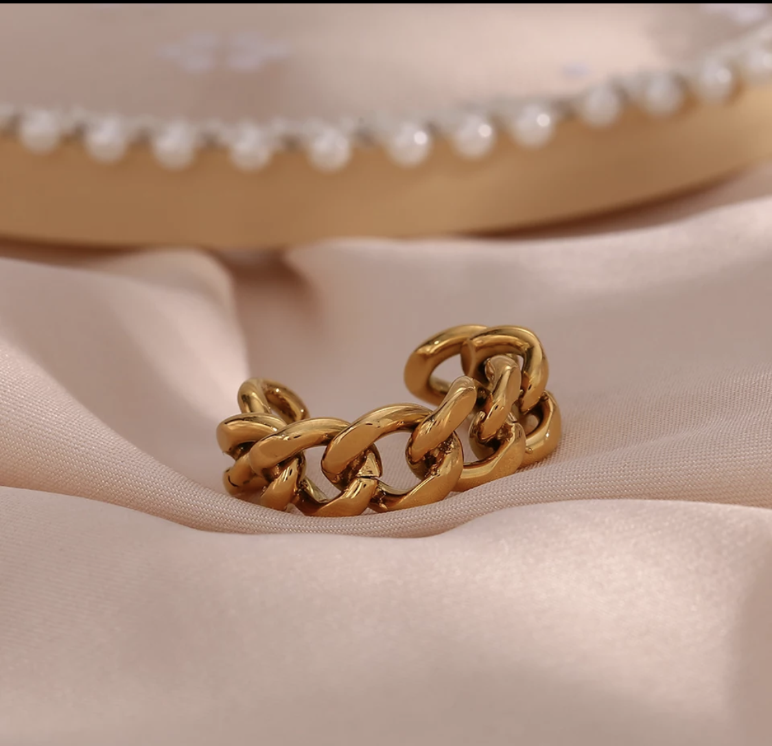 Gold Chain Ring
