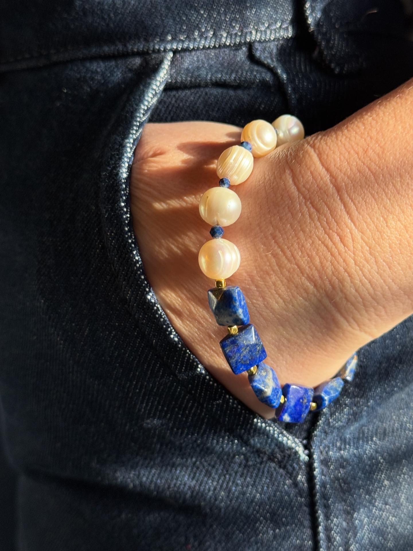 Pearl and Lapis Lazuli Bracelet