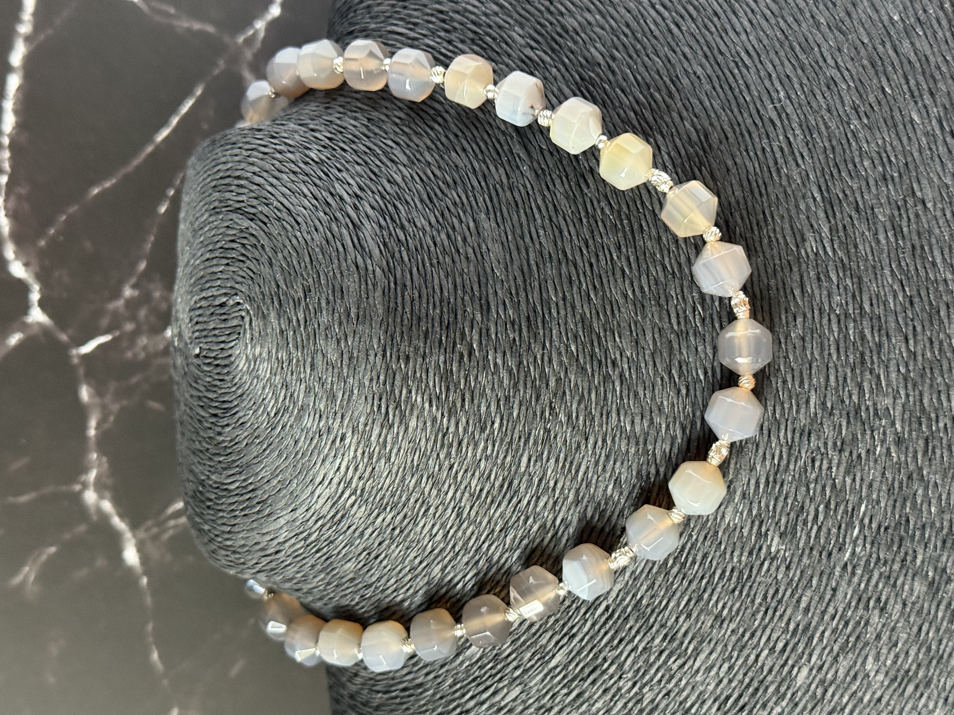 Faceted Agate Bead Necklace