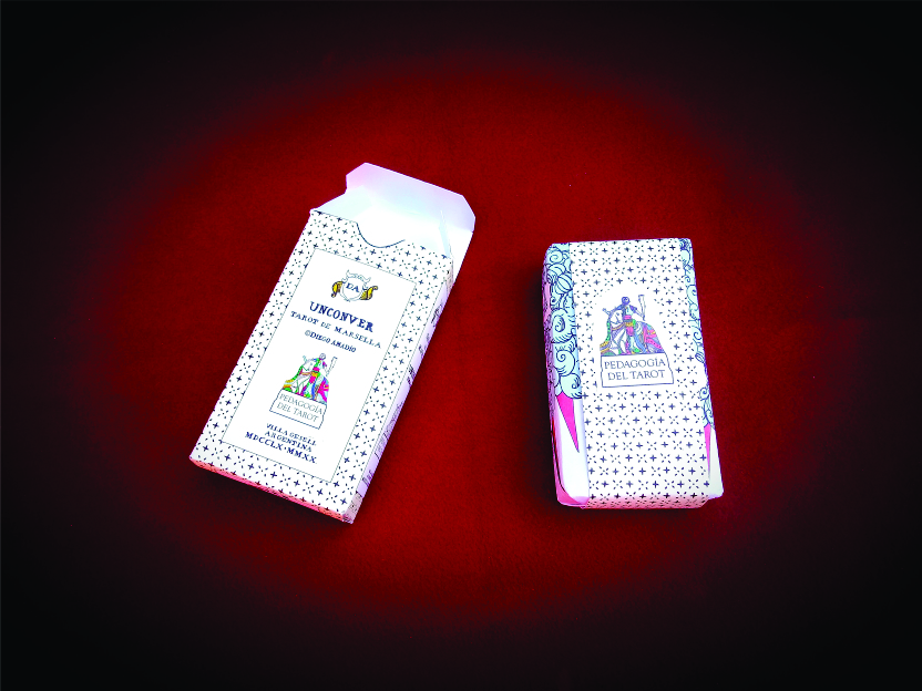 Cartas de Tarot UnConver. Mazo completo. Edición Tradicional en Caja