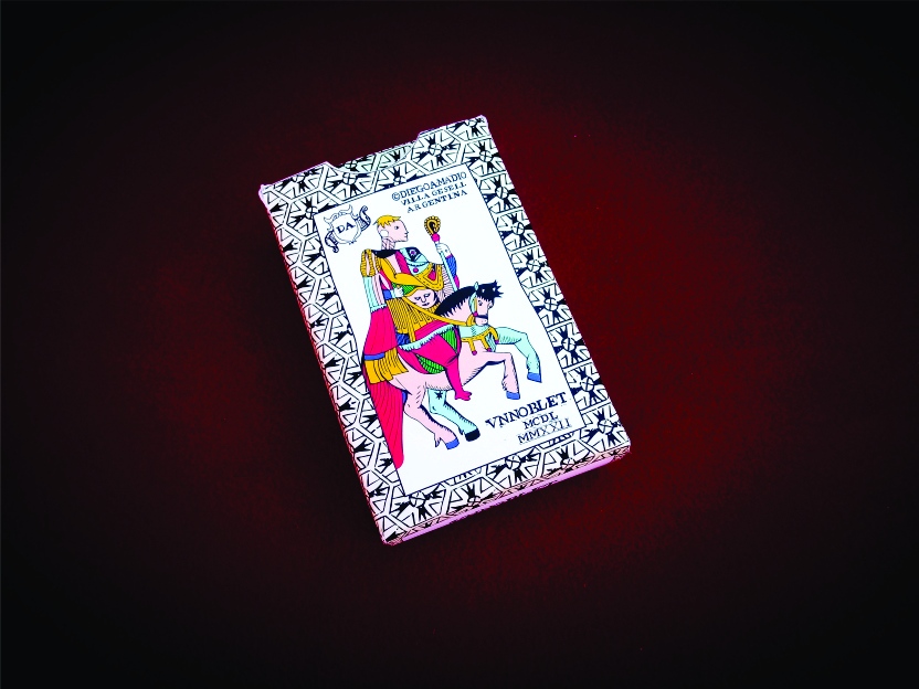 Cartas de Tarot UnNoblet. Mazo completo. Edición Tradicional en Caja