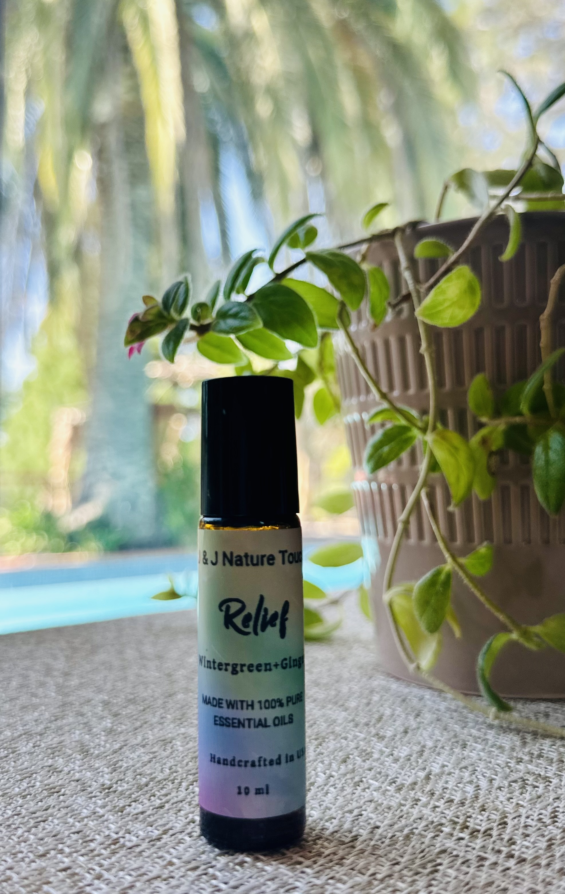 Relief Essential Oils Roll-On (Wintergreen & Ginger)