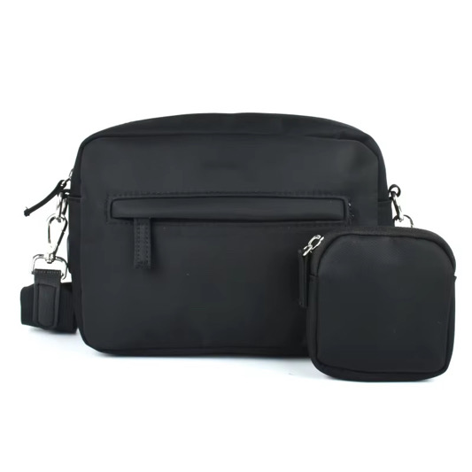 Stylish Crossbody Bag – Discreetly Stores Treats, Poop Bags & Your Everyday Essentials