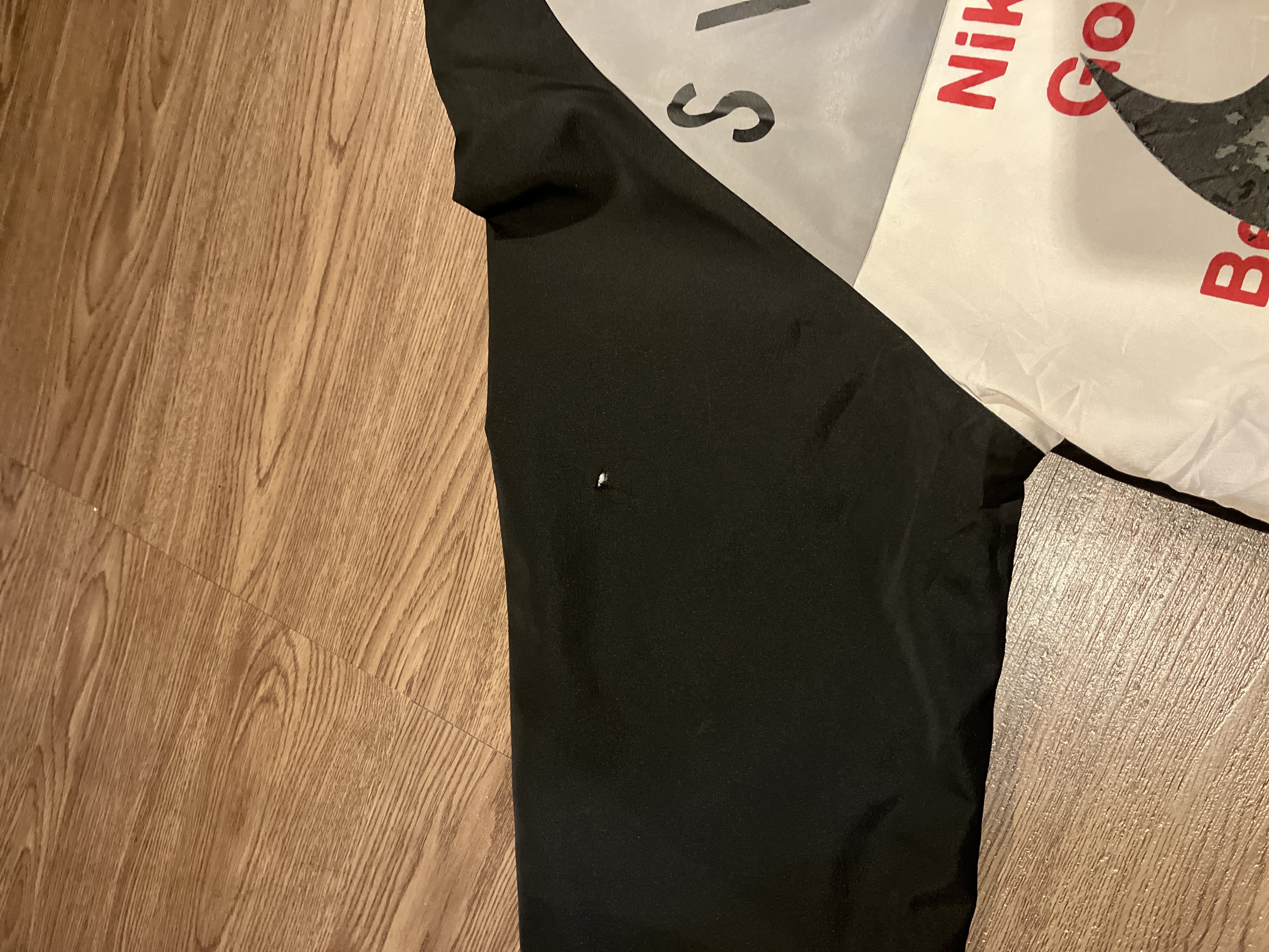 [L] Nike Double Swoosh Running Jacket