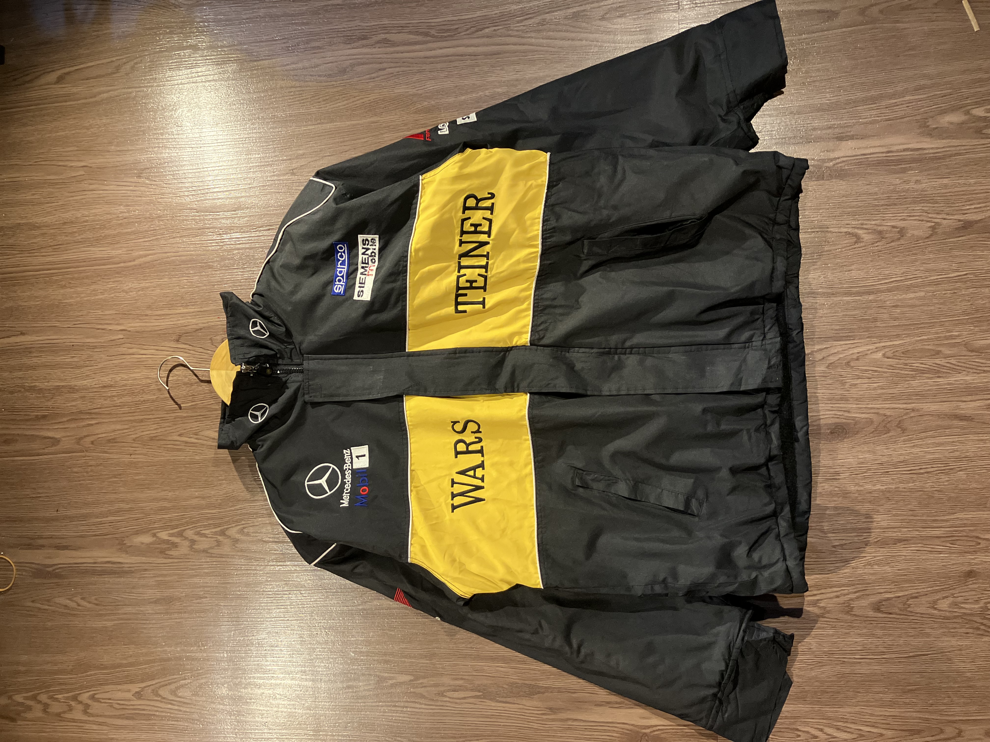 [XL] Mercedes Benz Mclaren Warsteiner F1 Team Racing Jacket