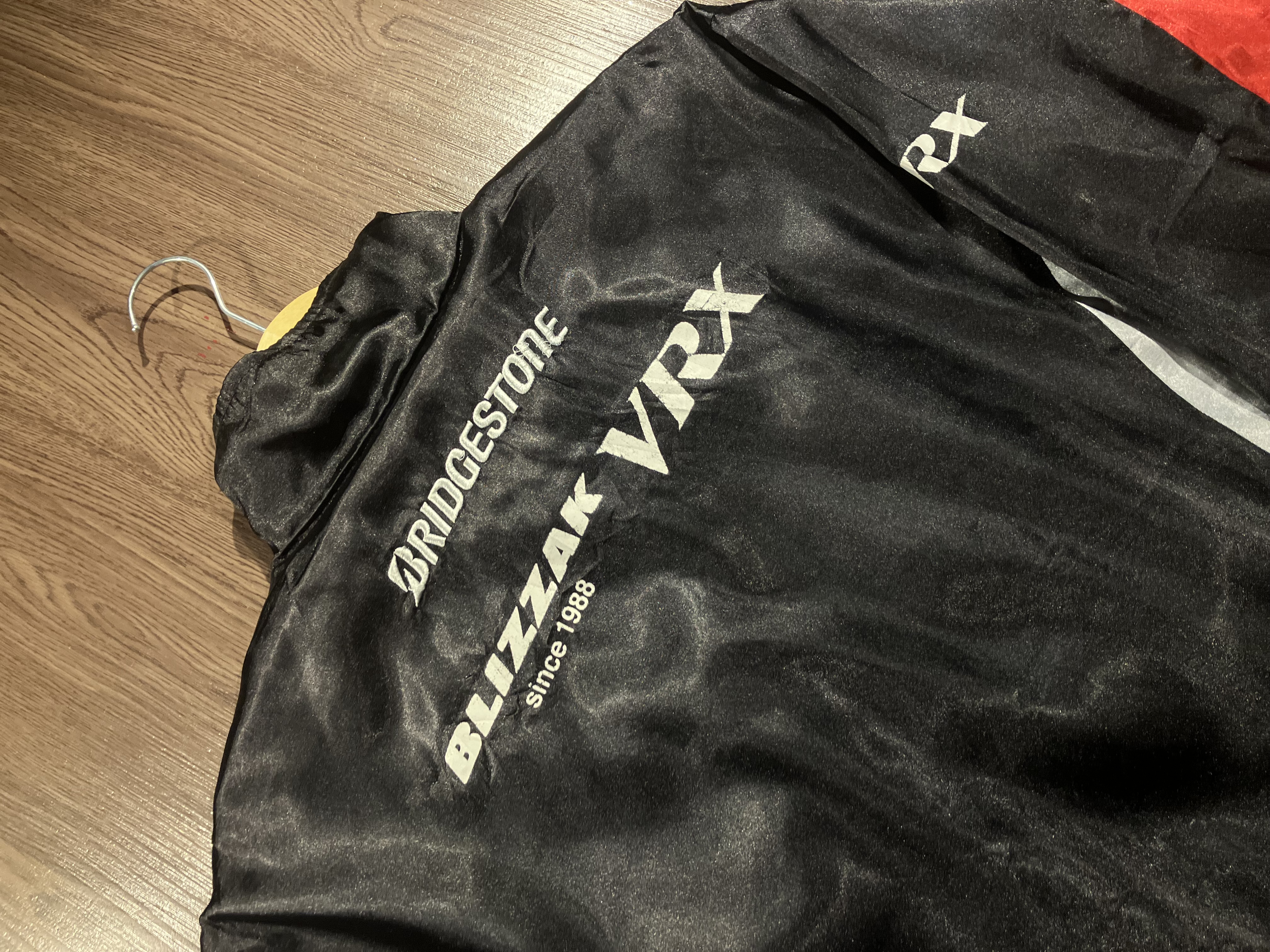 [L] Bridgestone Blizzak Satin jacket