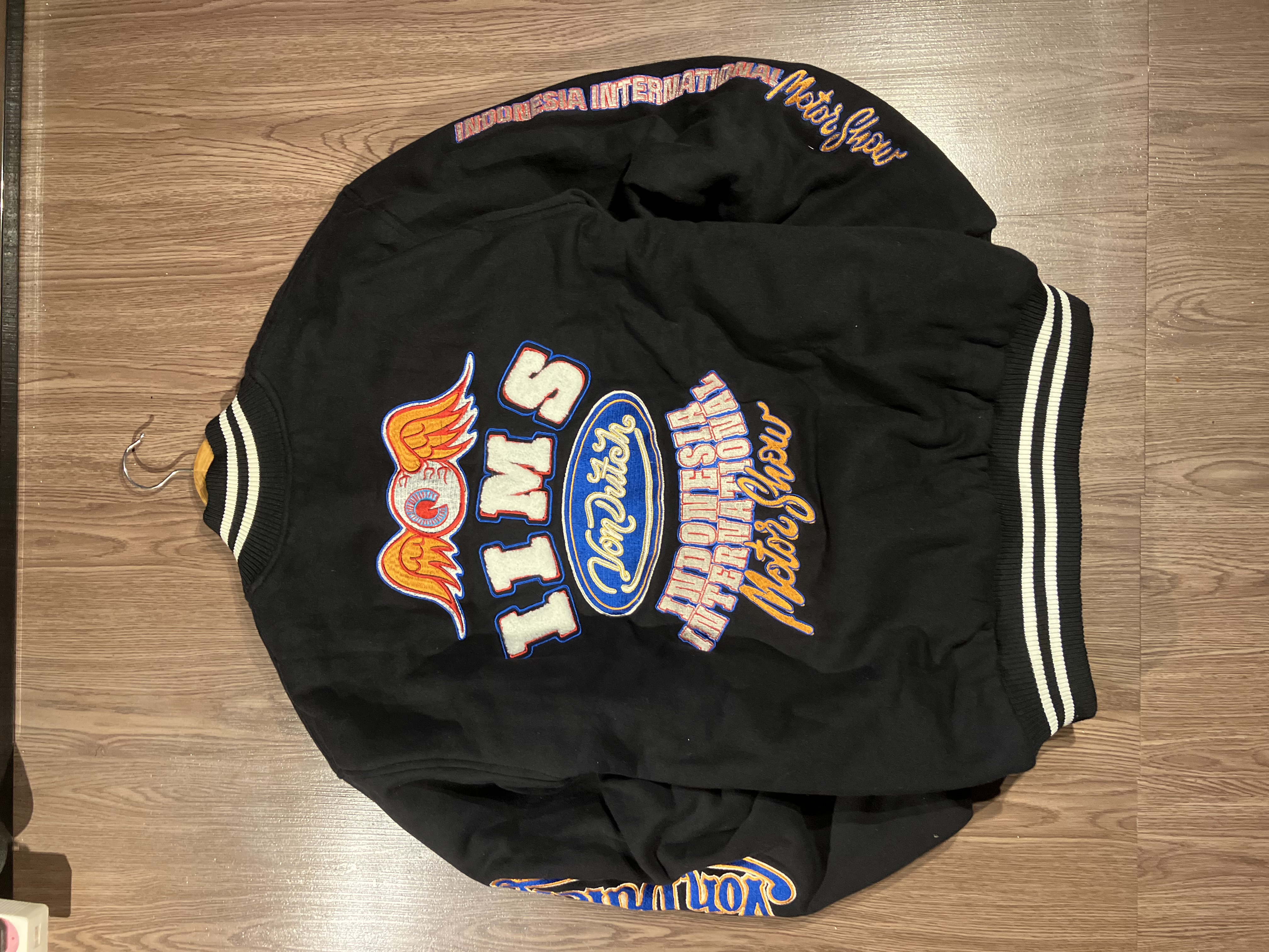 [M] Von dutch X Indonesia International Motorsport show (IIMS) Corduroy Varsity jacket