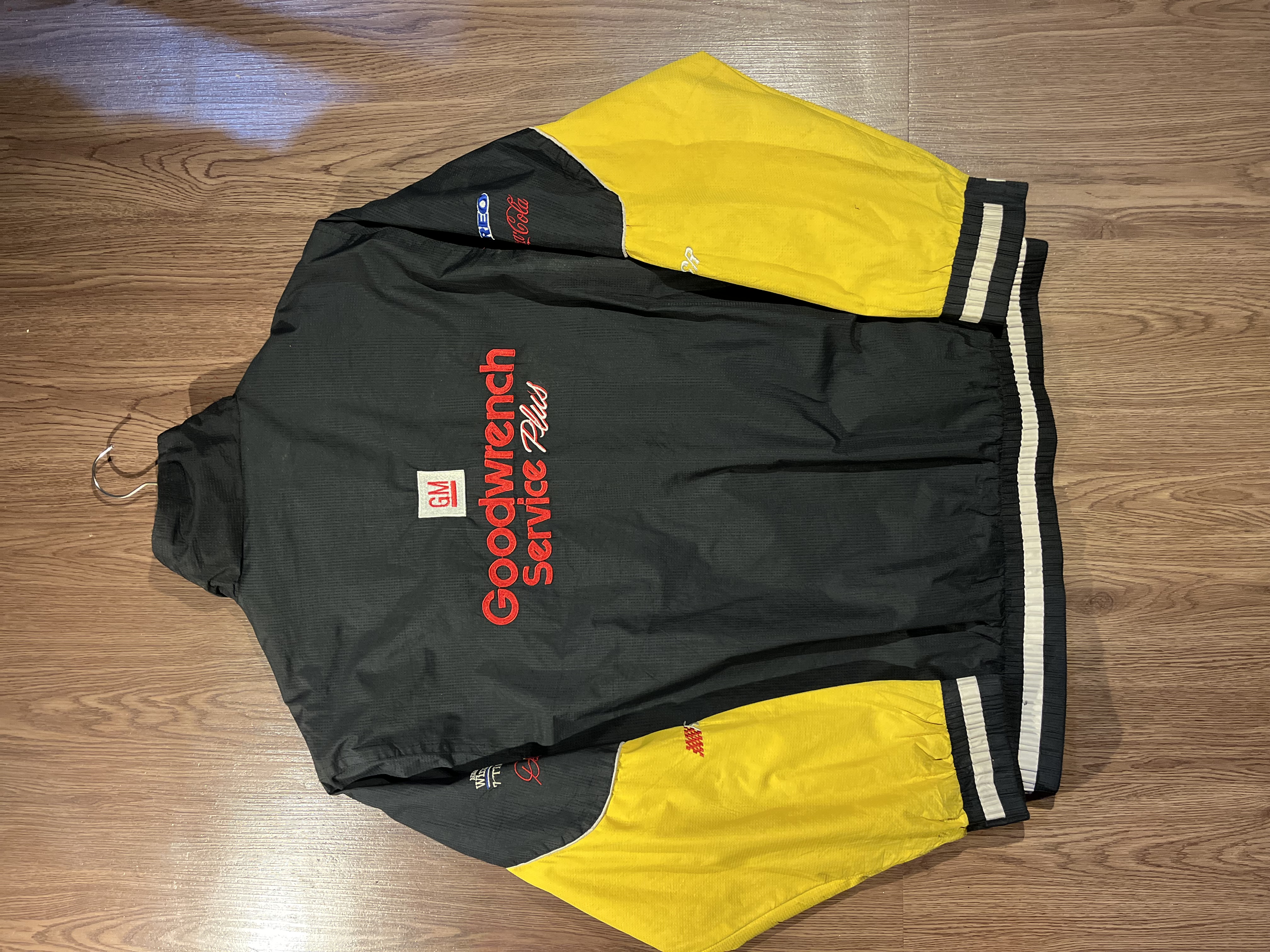 [L] Goodwrench Service Nascar Race Jacket