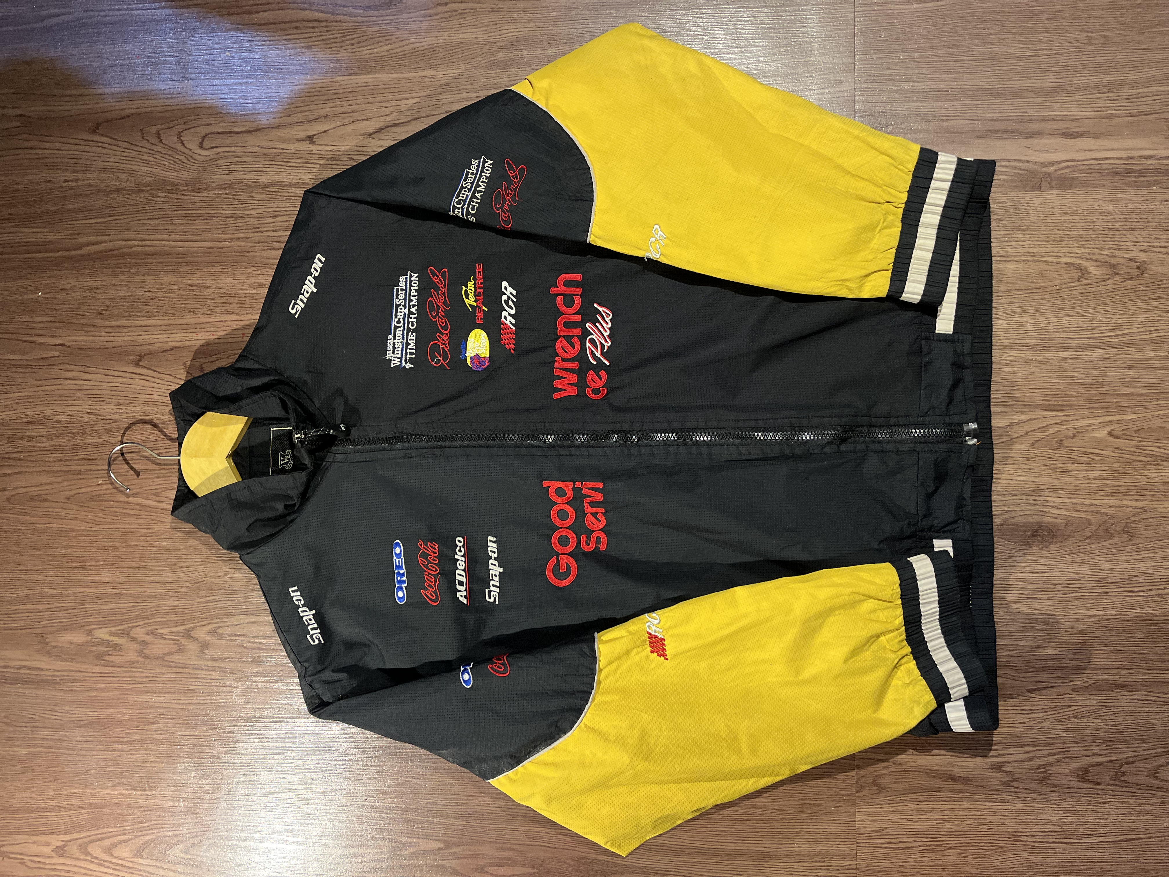 [L] Goodwrench Service Nascar Race Jacket
