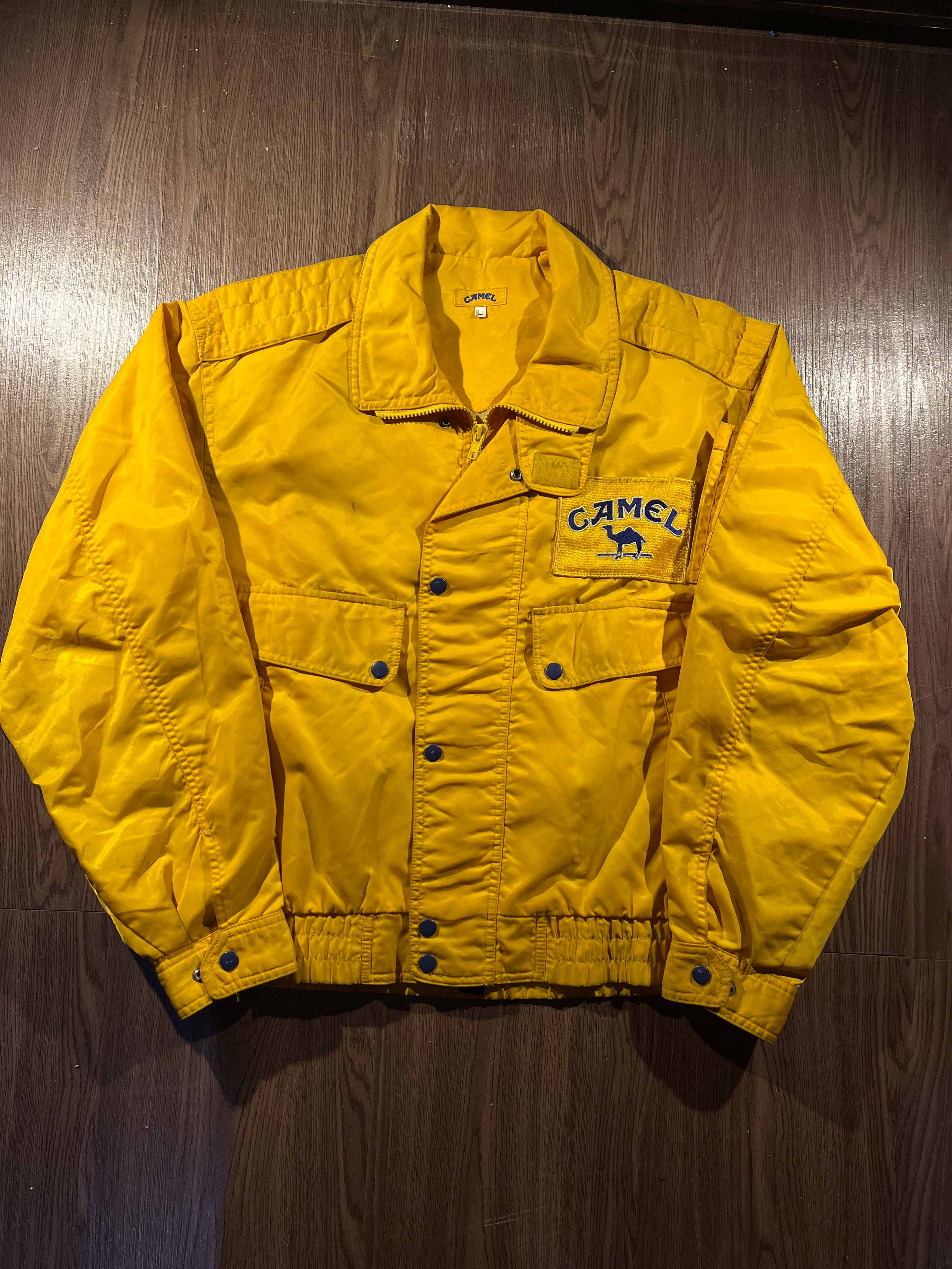 [L]  Camel F1 Team Big Embroidery Logo Jacket ✨