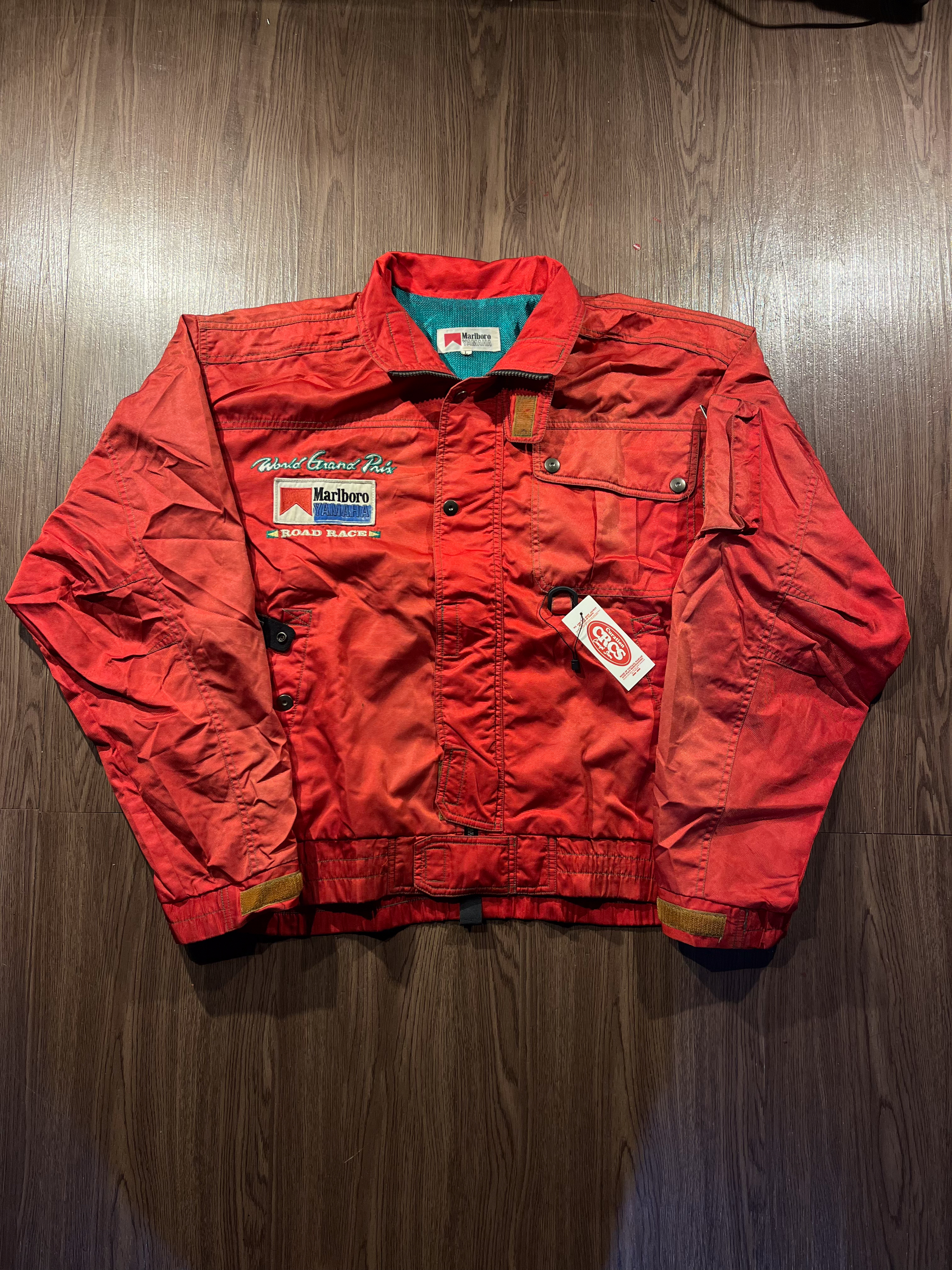 [L] Scuderia Ferrari Big Logo Windbreaker Jacket ✨