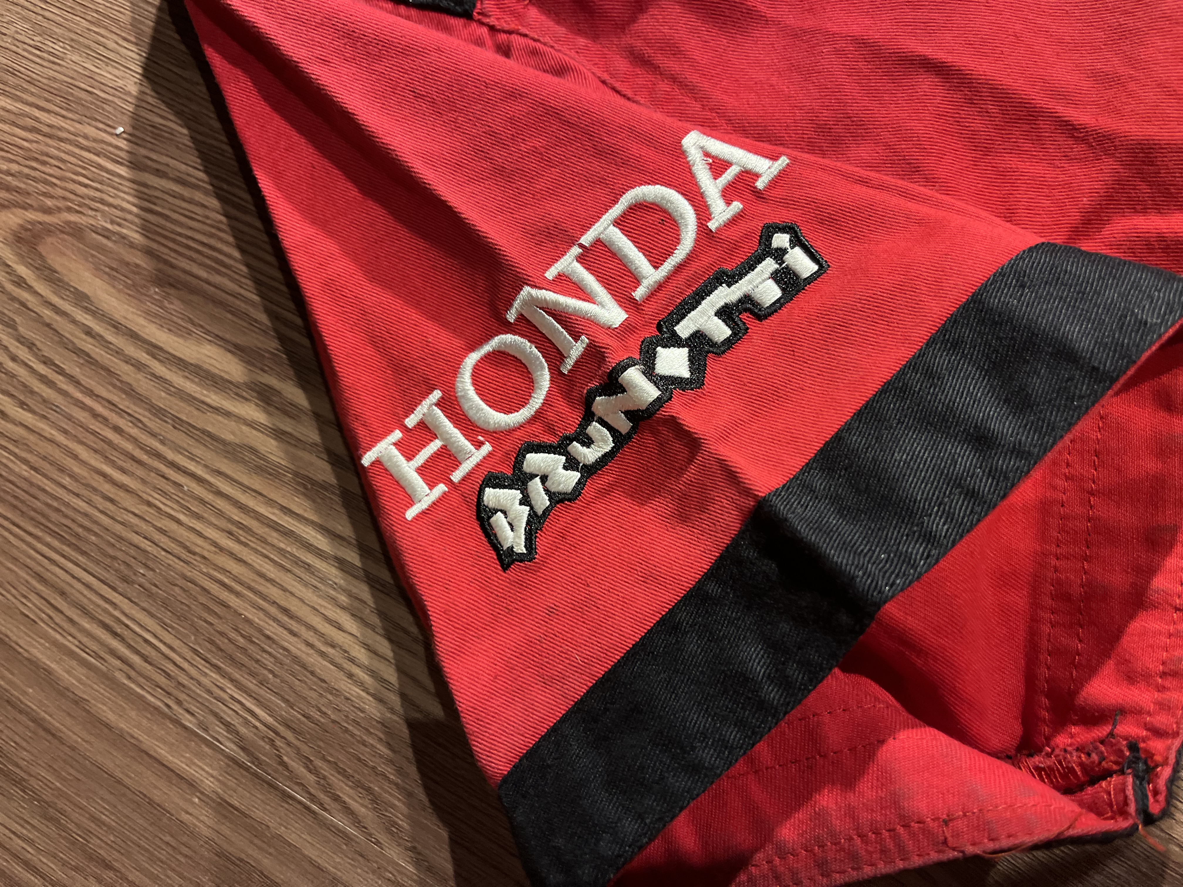 [M] 90s Honda BAR Lucky Strike F1 Team Workshirt ✨