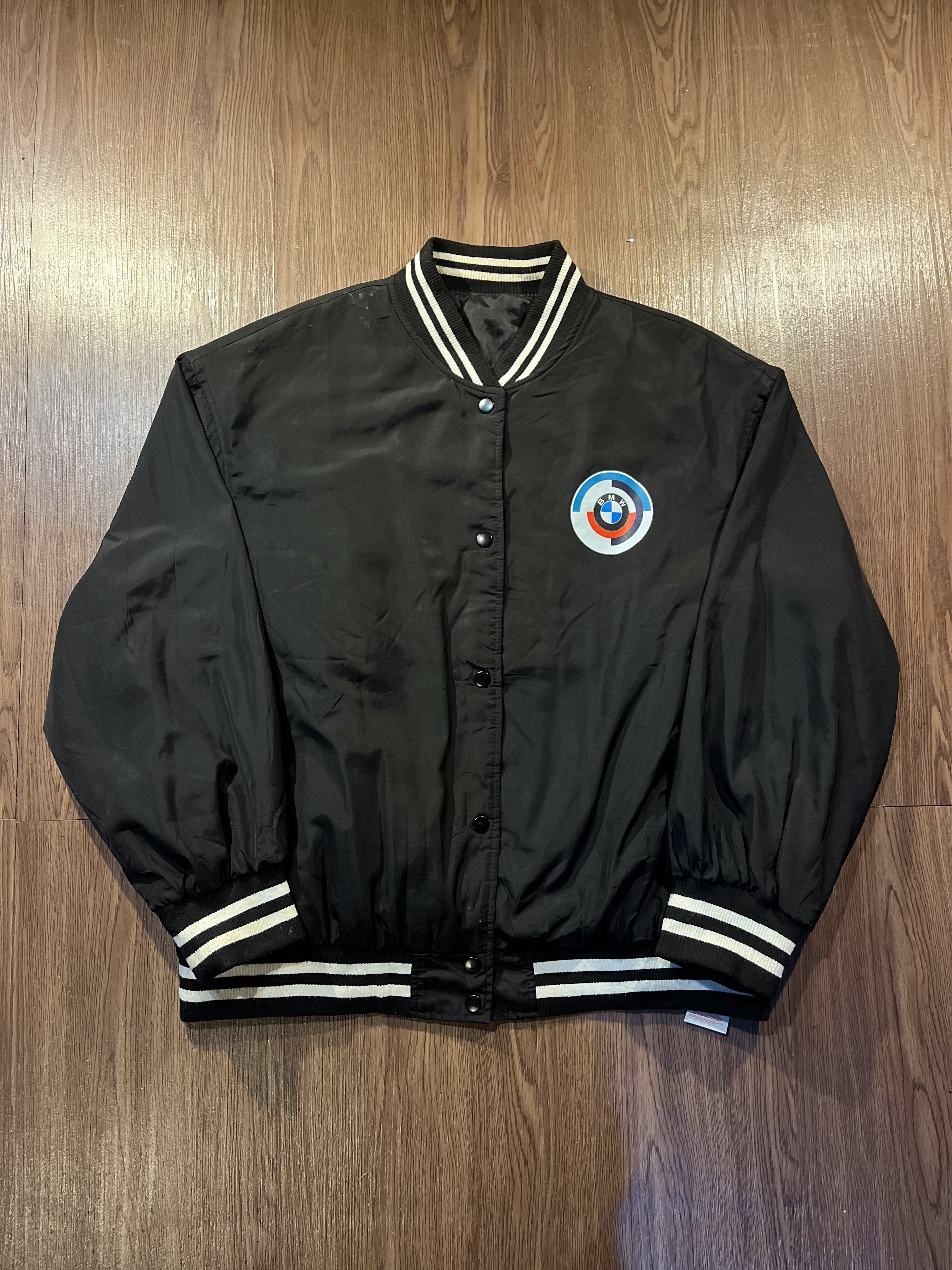 [XL] BMW Big Logo Printed Jacket ✨
