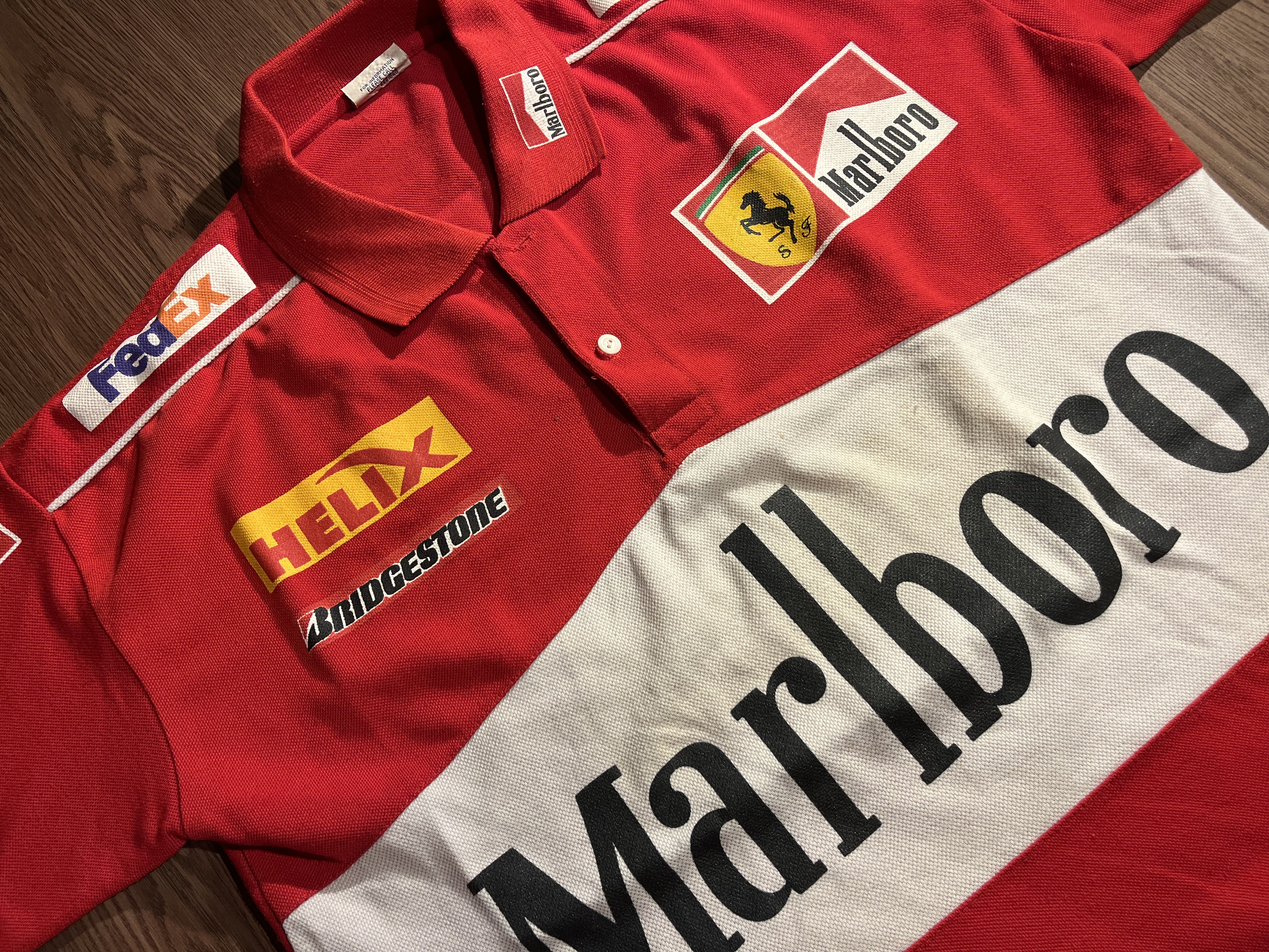 [XL] Vintage Scuderia Marlboro Ferrari F1 team Polo Shirt ✨