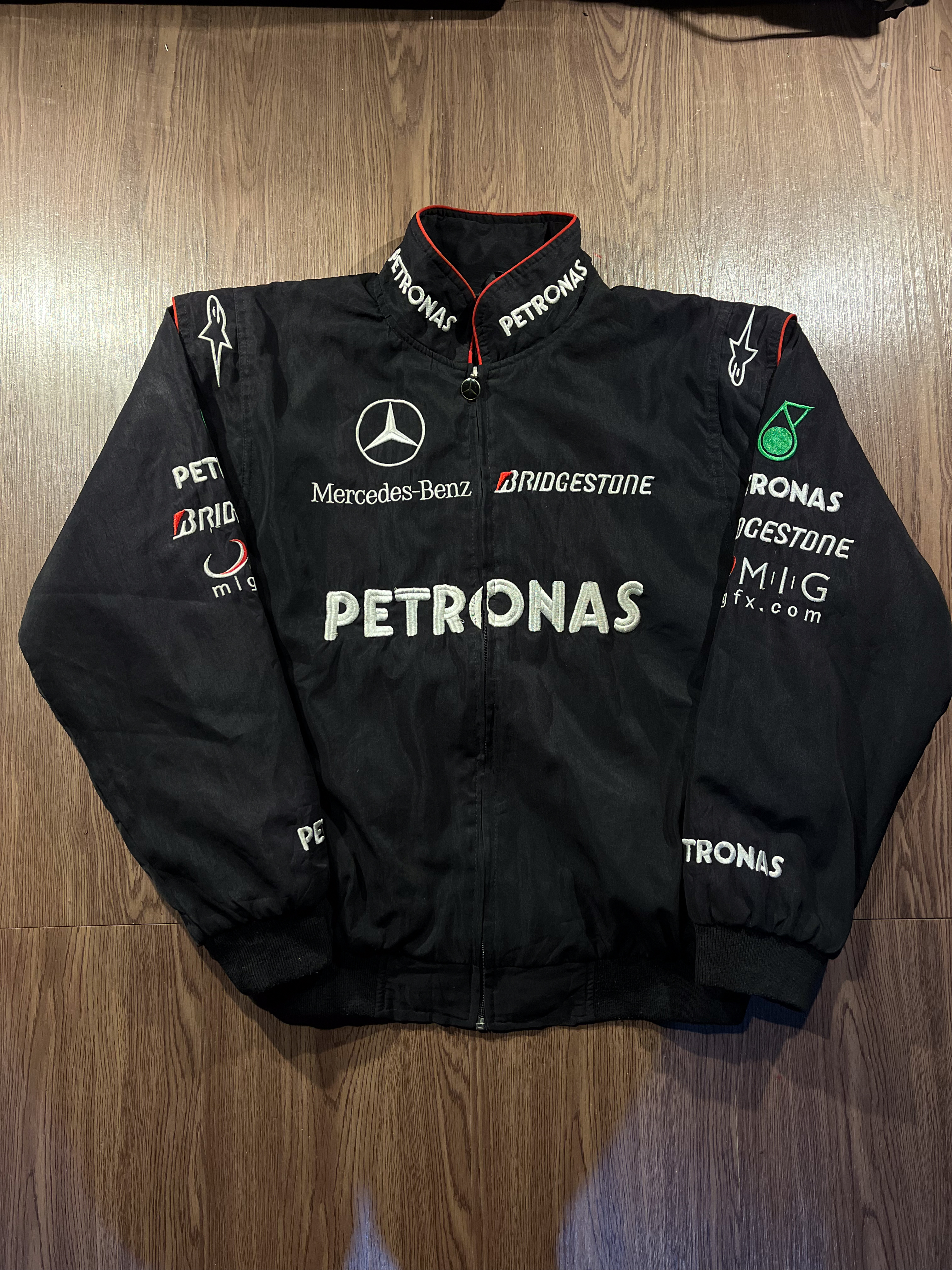 [XL]Mercedes-Benz Petronas F1 Team Racing Jacket✨