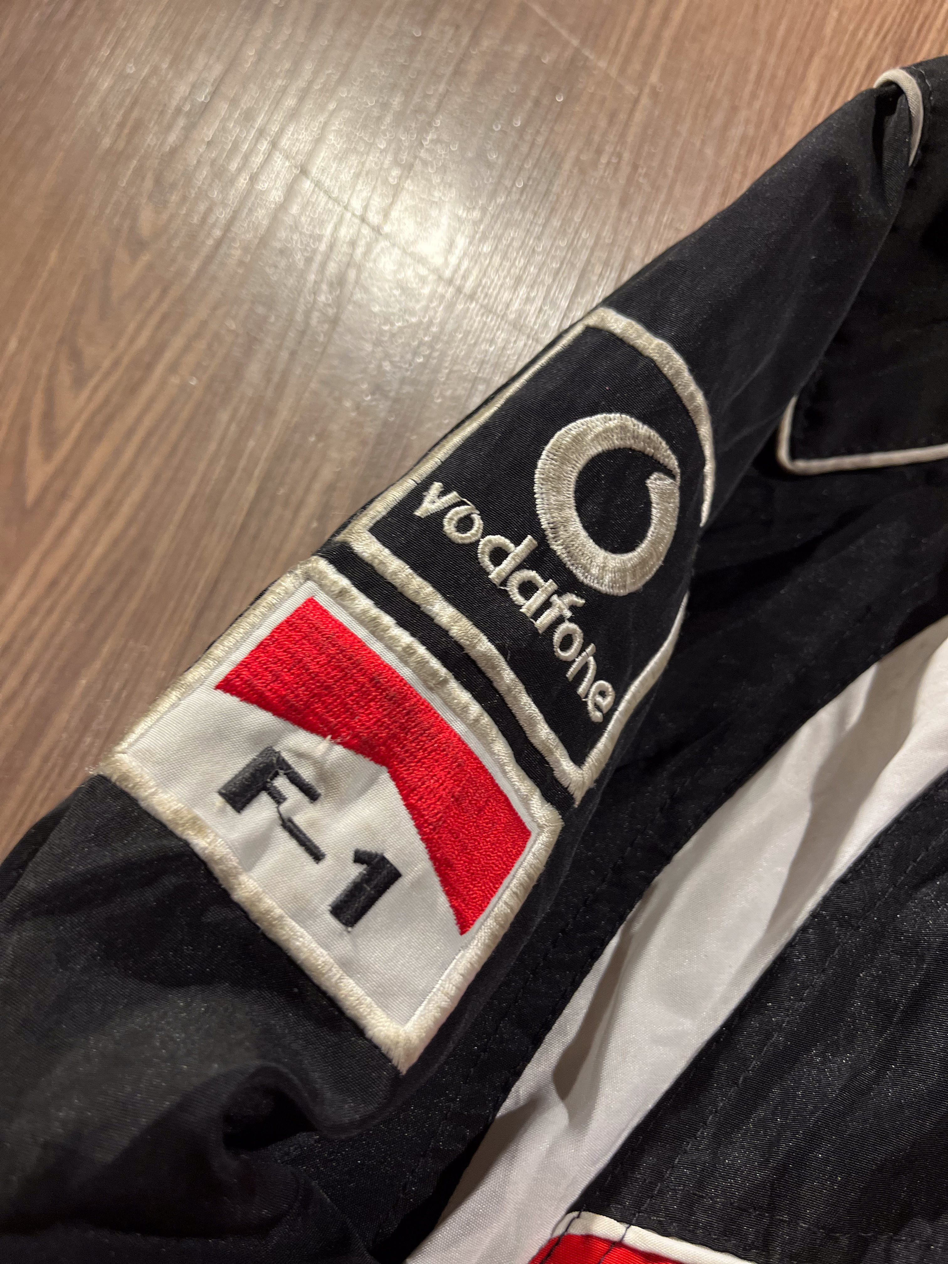 [L] Scuderia Ferrari F1 Team Classic Racing Jacket ✨