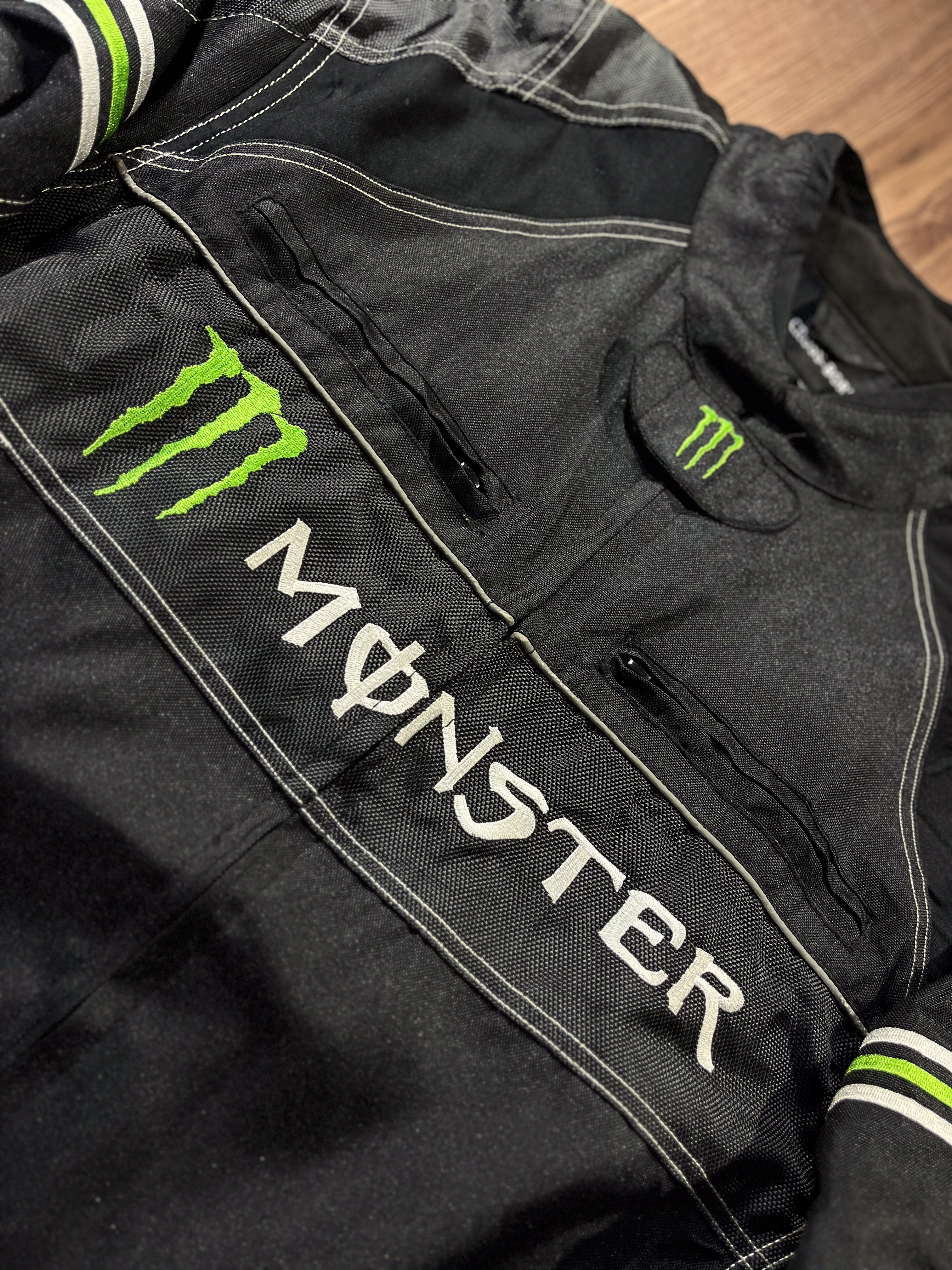[XL] Vintage MOTO Monster Energy Team Jacket✨