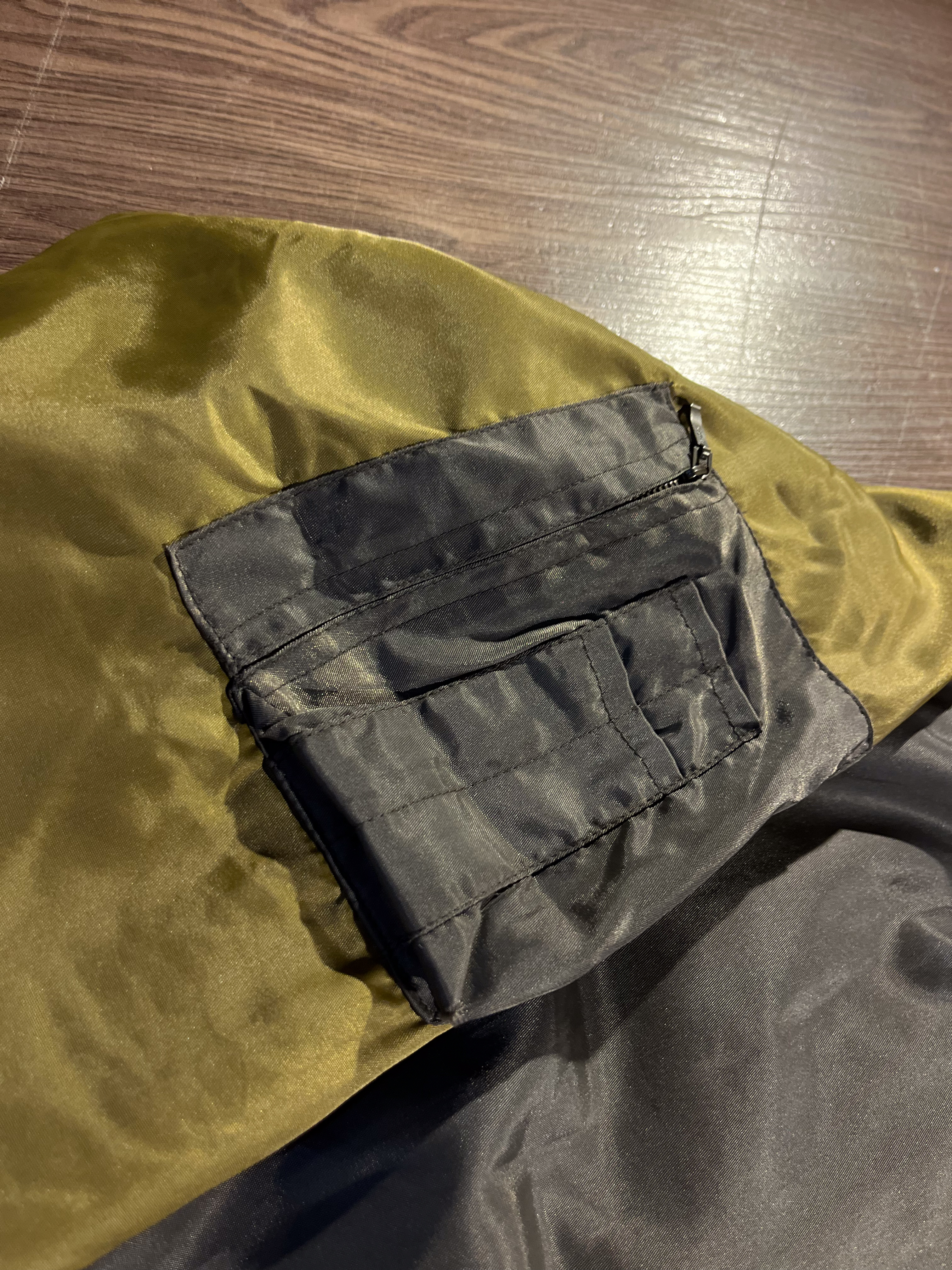 [XL]  Vintage Neo Blood Bomber Embroidery Jacket ✨