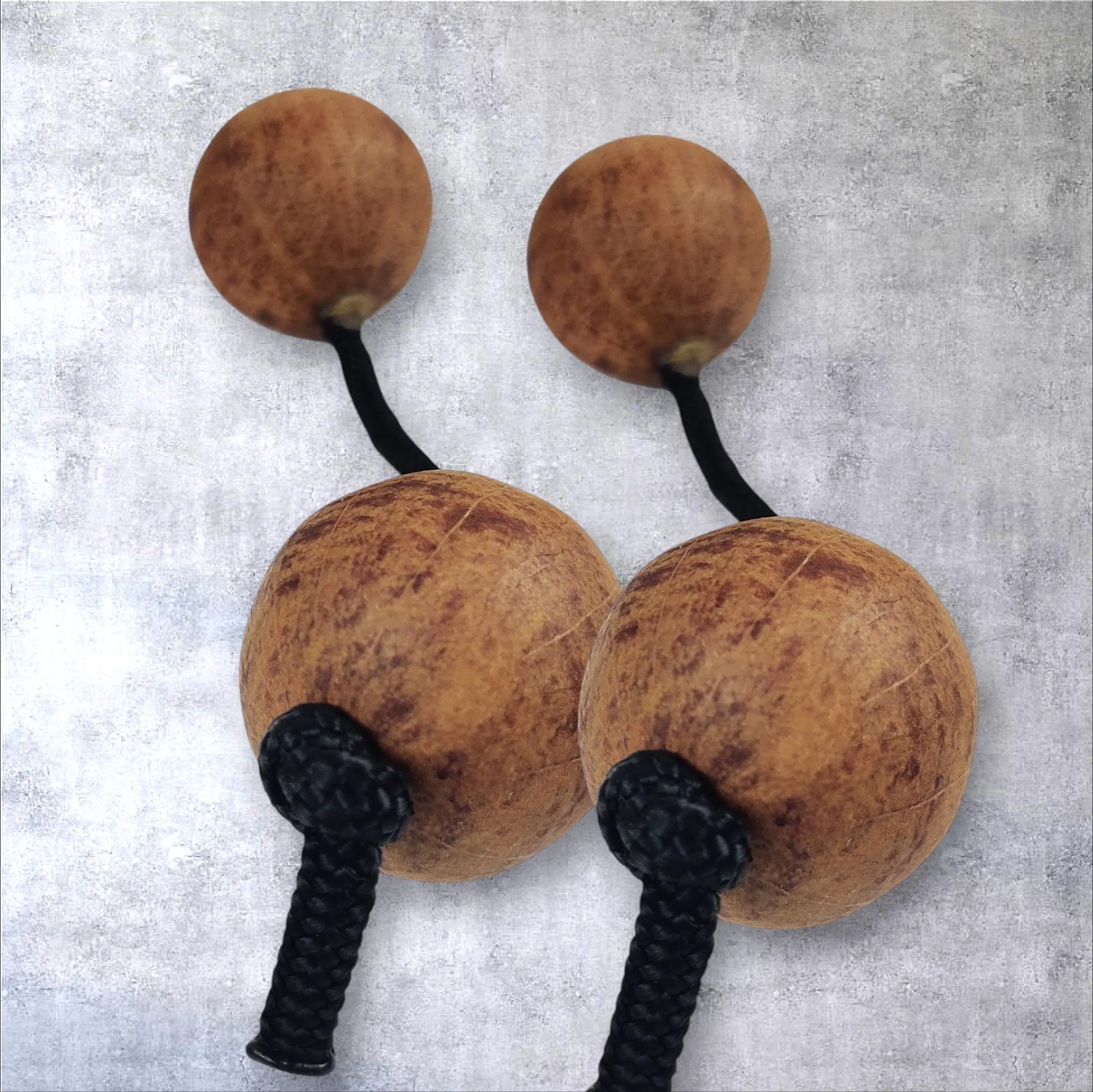 Asalato Shaker – Set of 2 Resizable African Kashaka Instruments | Handcrafted Percussion from Ghana | Small, Medium & Large Sizes
