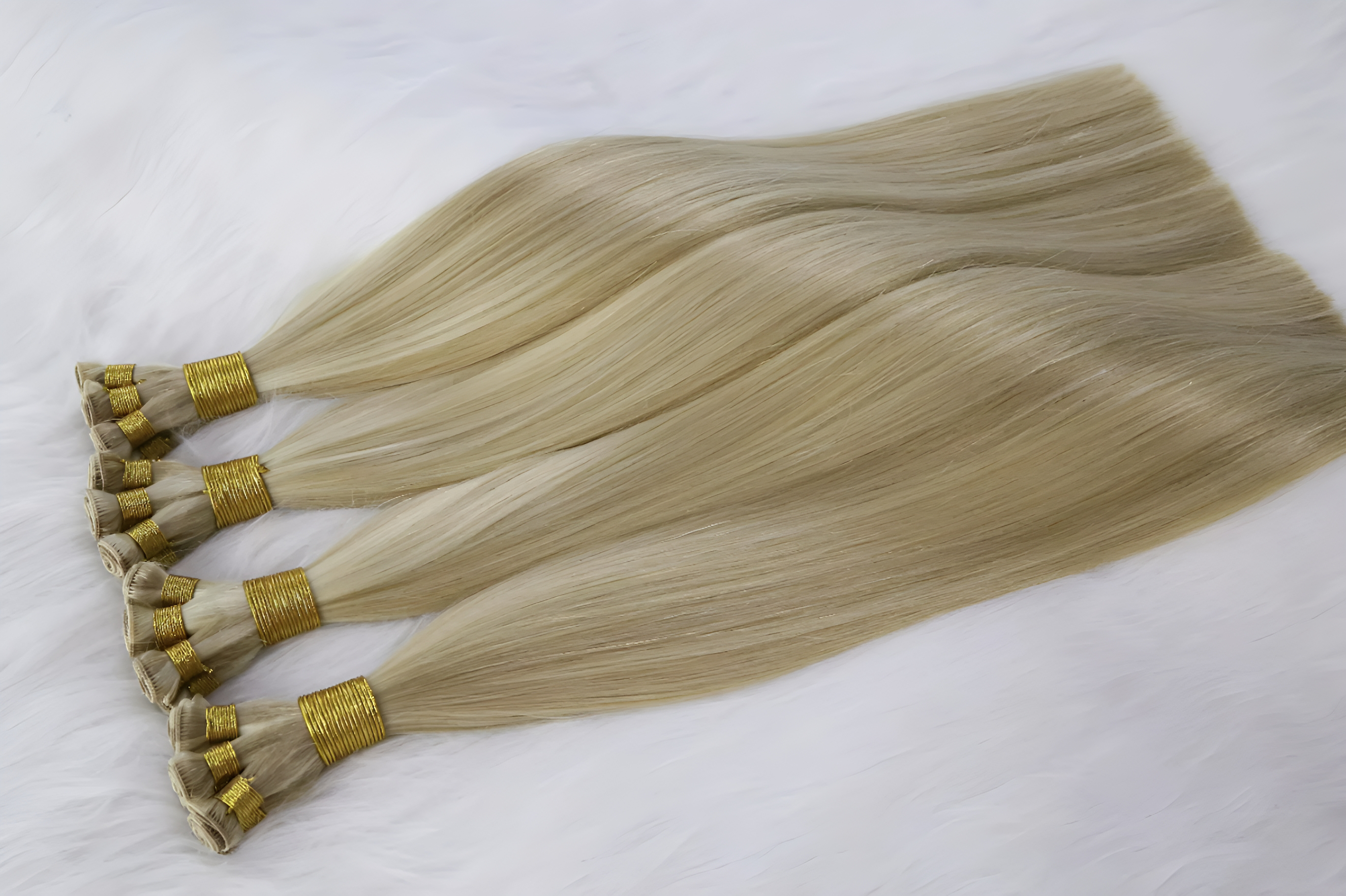 Russian No Shedding 100% Virgin Cuticle Handtied Weft Extensions Remy Thin Hand Tied Weft Hair Extensions Russian