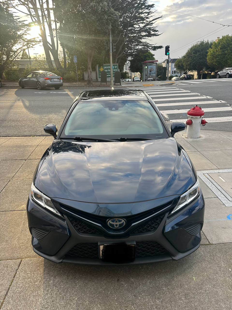 2019 Toyota Camry Hybrid Sport Edition