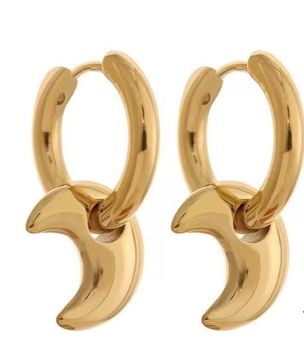 Aretes de aro con luna dorada