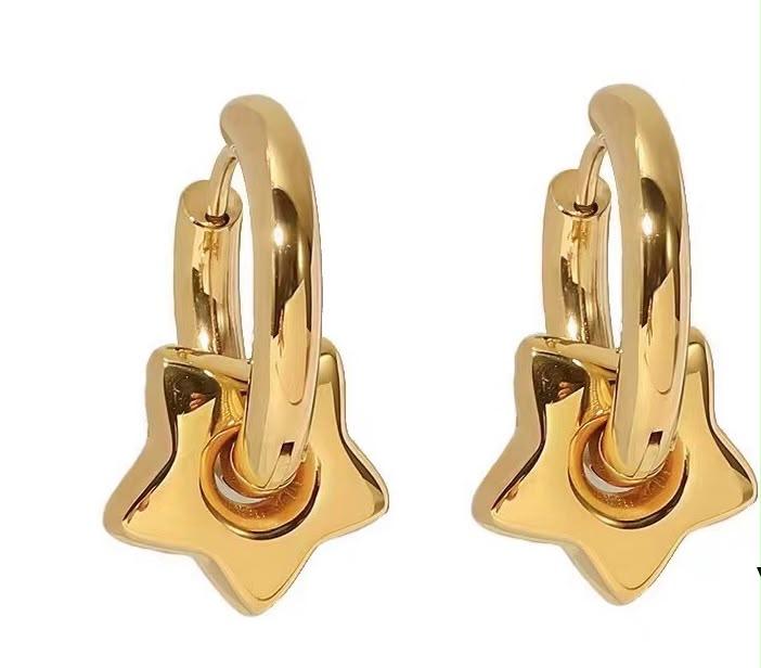 Aretes de Aro con Estrella Dorada