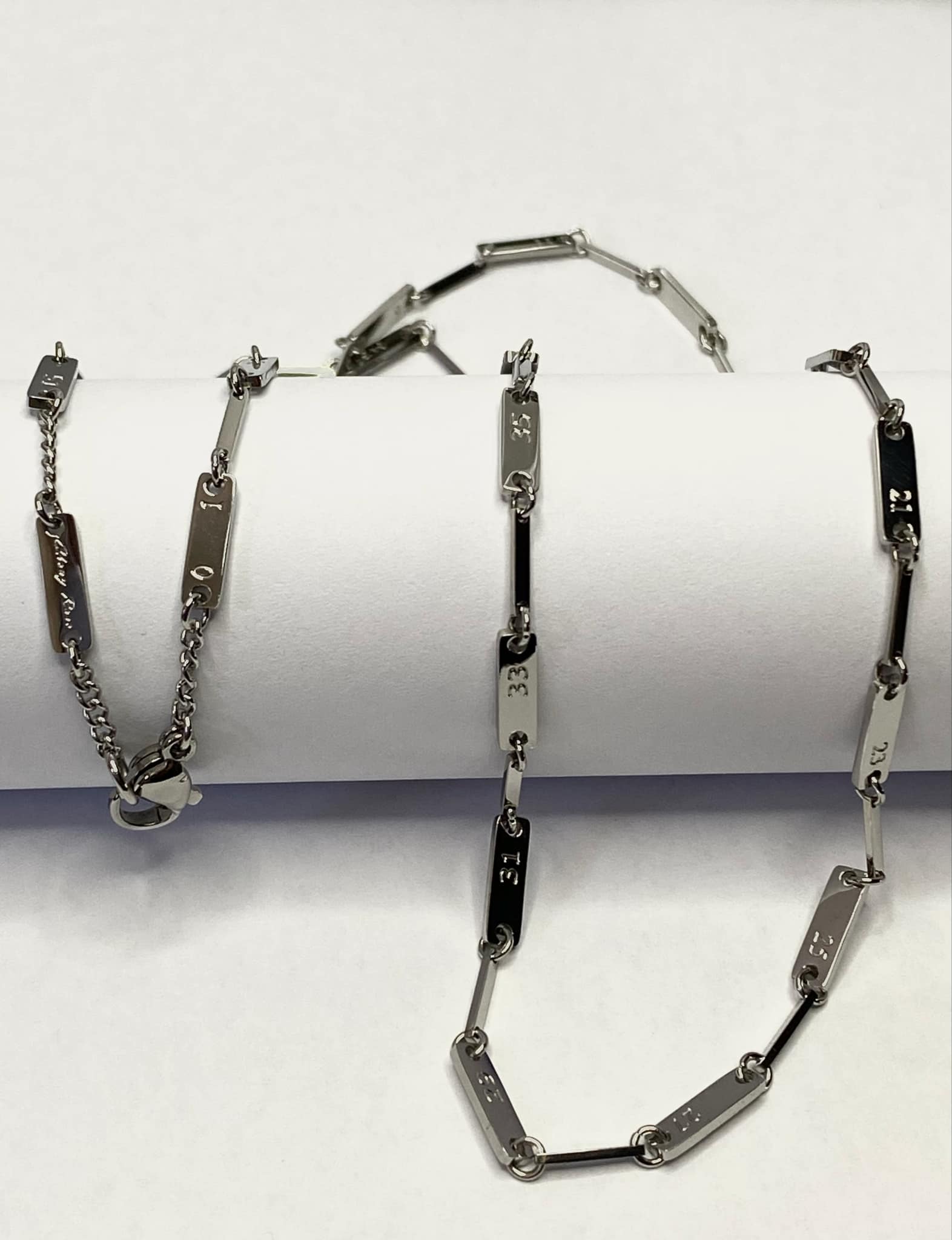 The Ever Measure Necklace