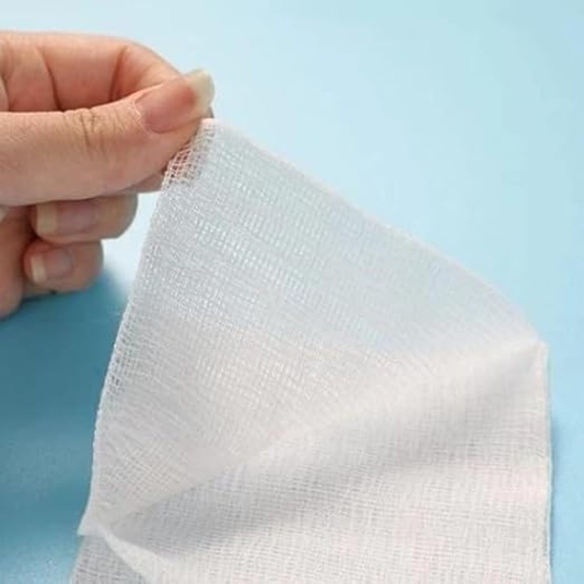 Agarwals Absorbent Gauze Swabs Sterile 7.5 cm X 7.5 cm X 12 ply (Single Pack) 