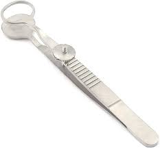 Agarwals Chalazion Forceps Oval Jaws with Locking Thumb Screw