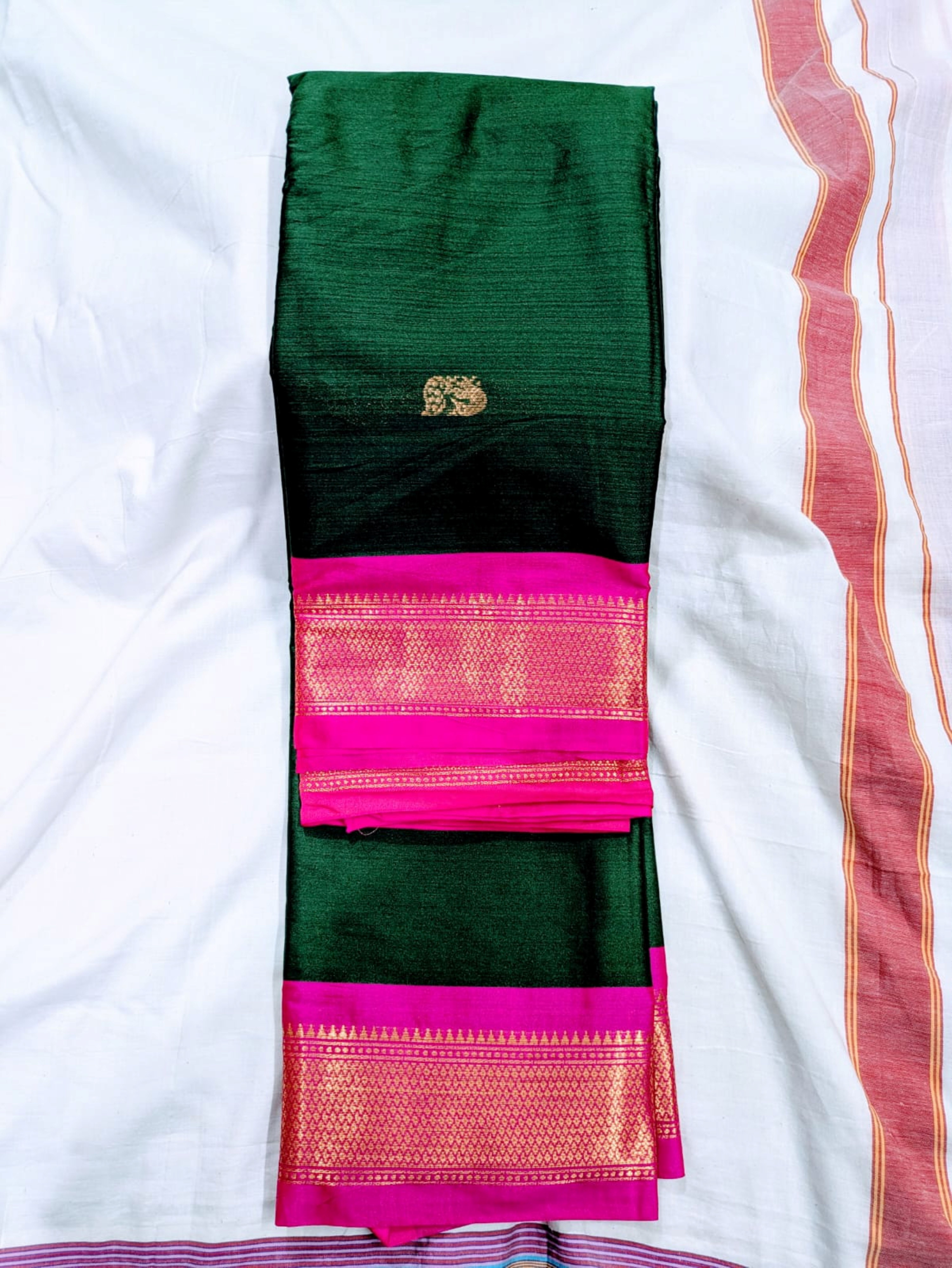 EXCLUSIVE COTTON SILK WITH WEAVING  CONTRST JARI BORDER N PALLU  WITH TASSELS N RUNNING BLOUSE