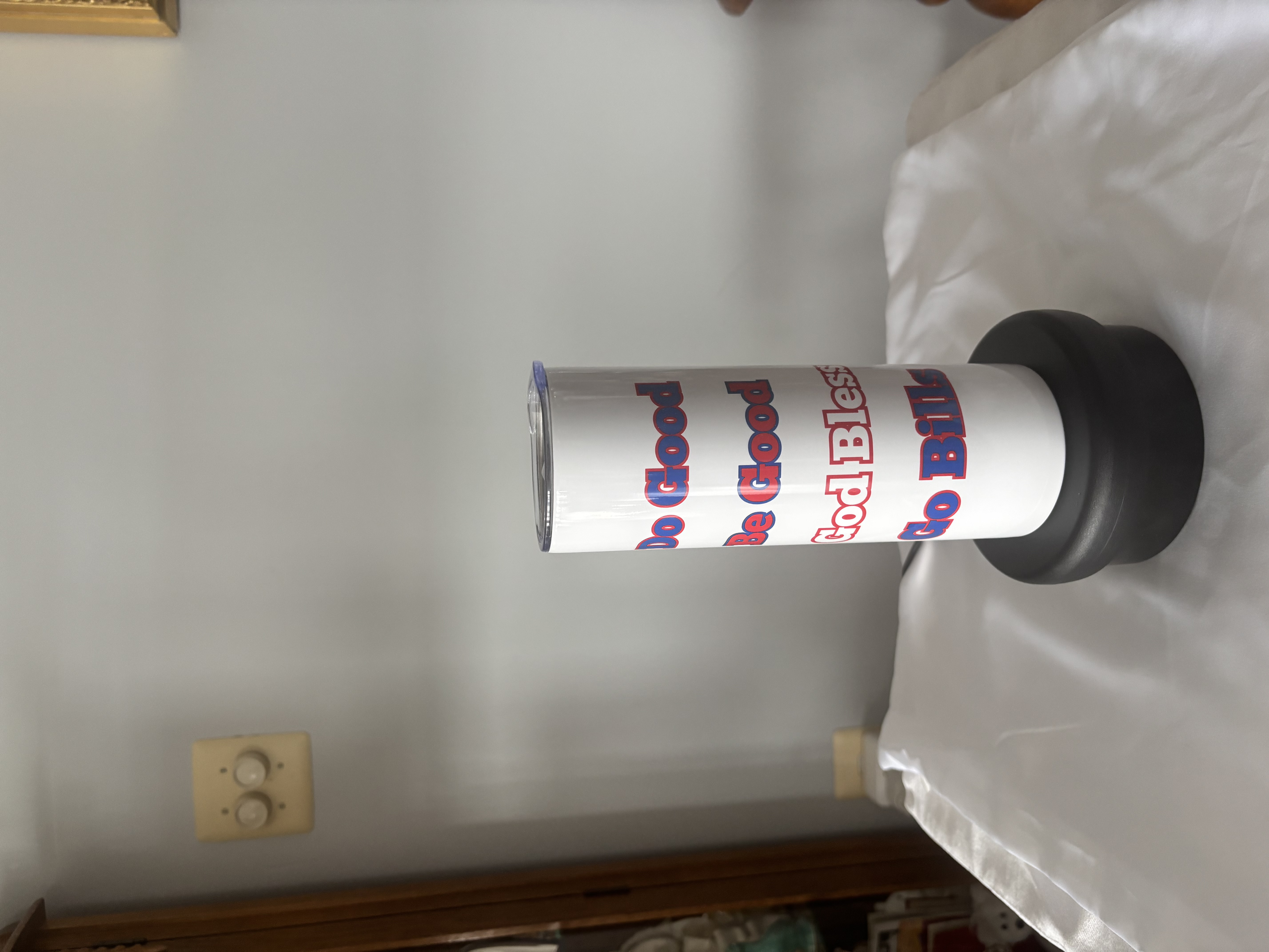 20 oz Insulated Tumbler with Bluetooth Player