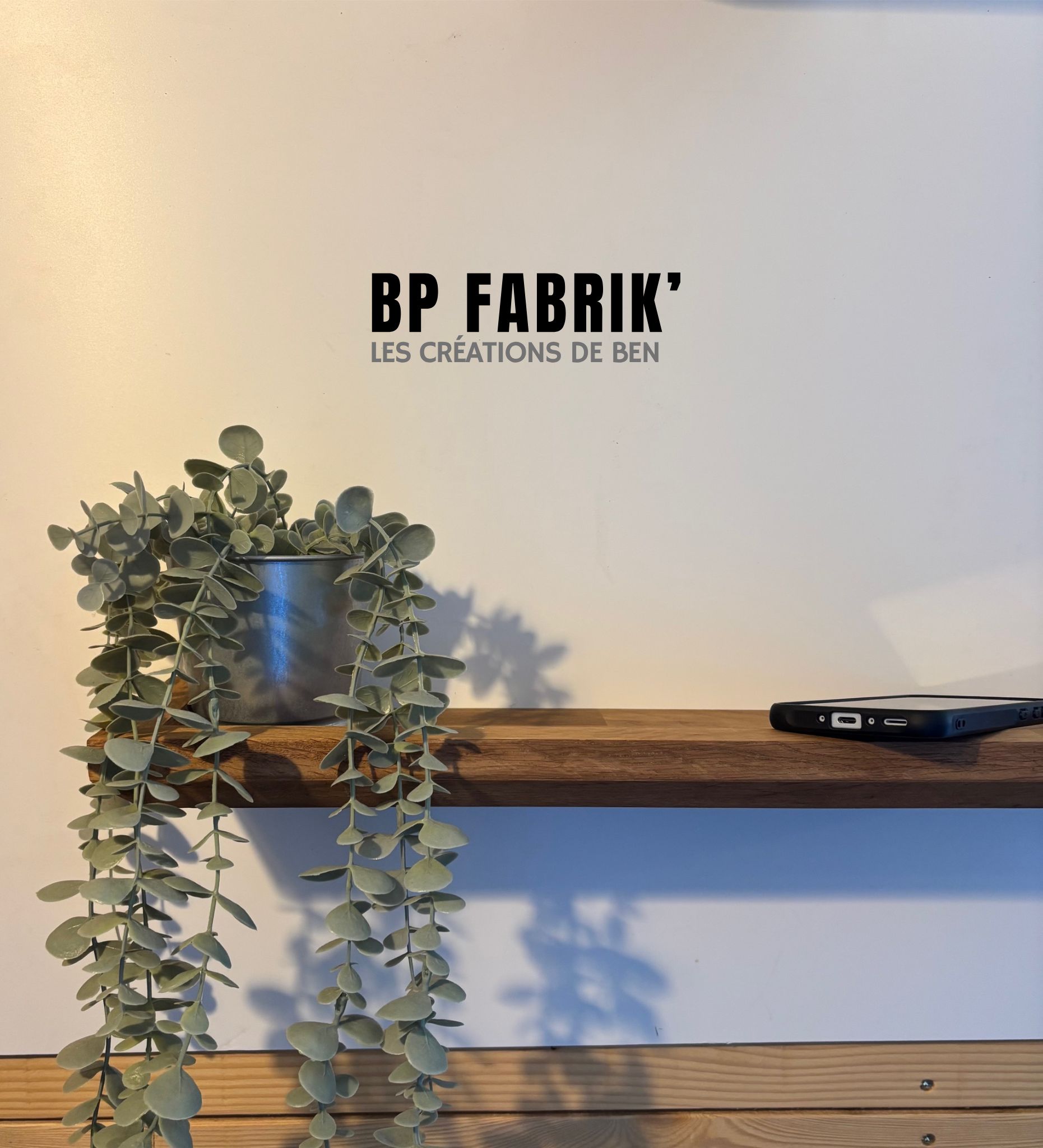 Etagère murale : " The Consol "