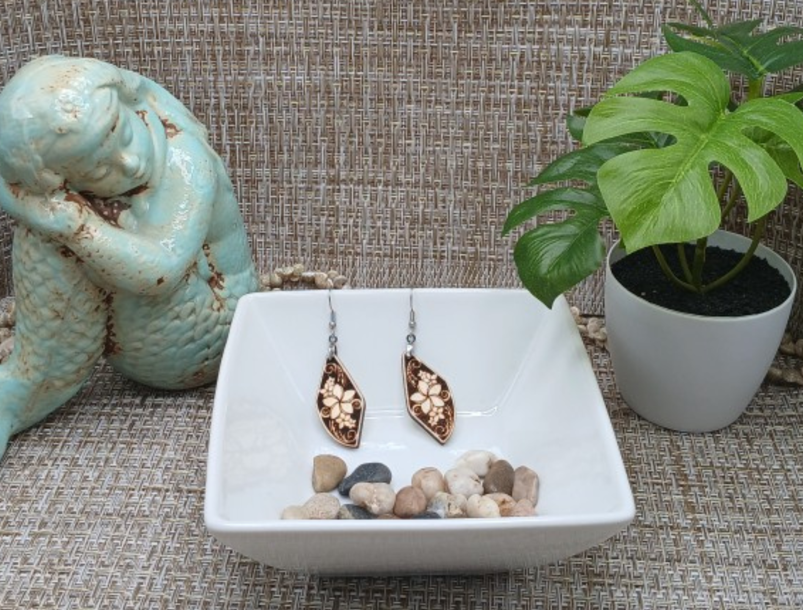 Hawaiian Plumeria Earrings