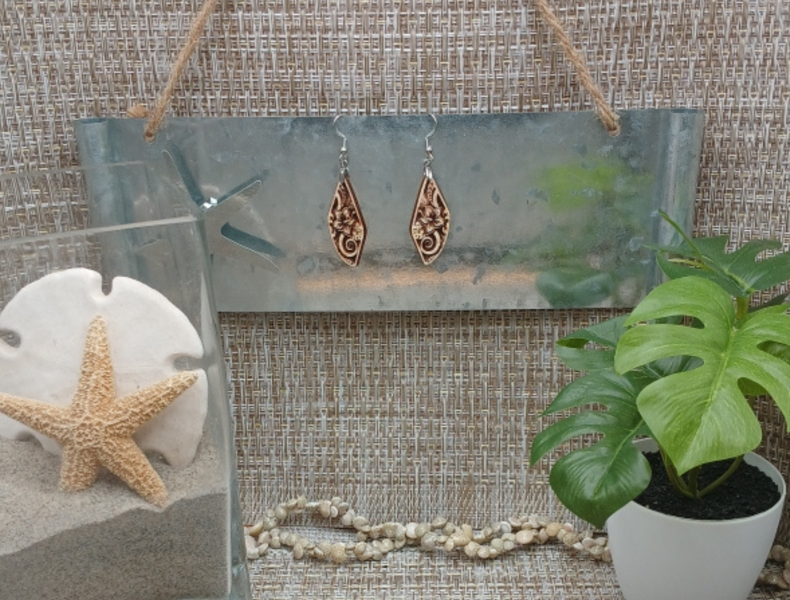 Hawaiian Hibiscus Earrings