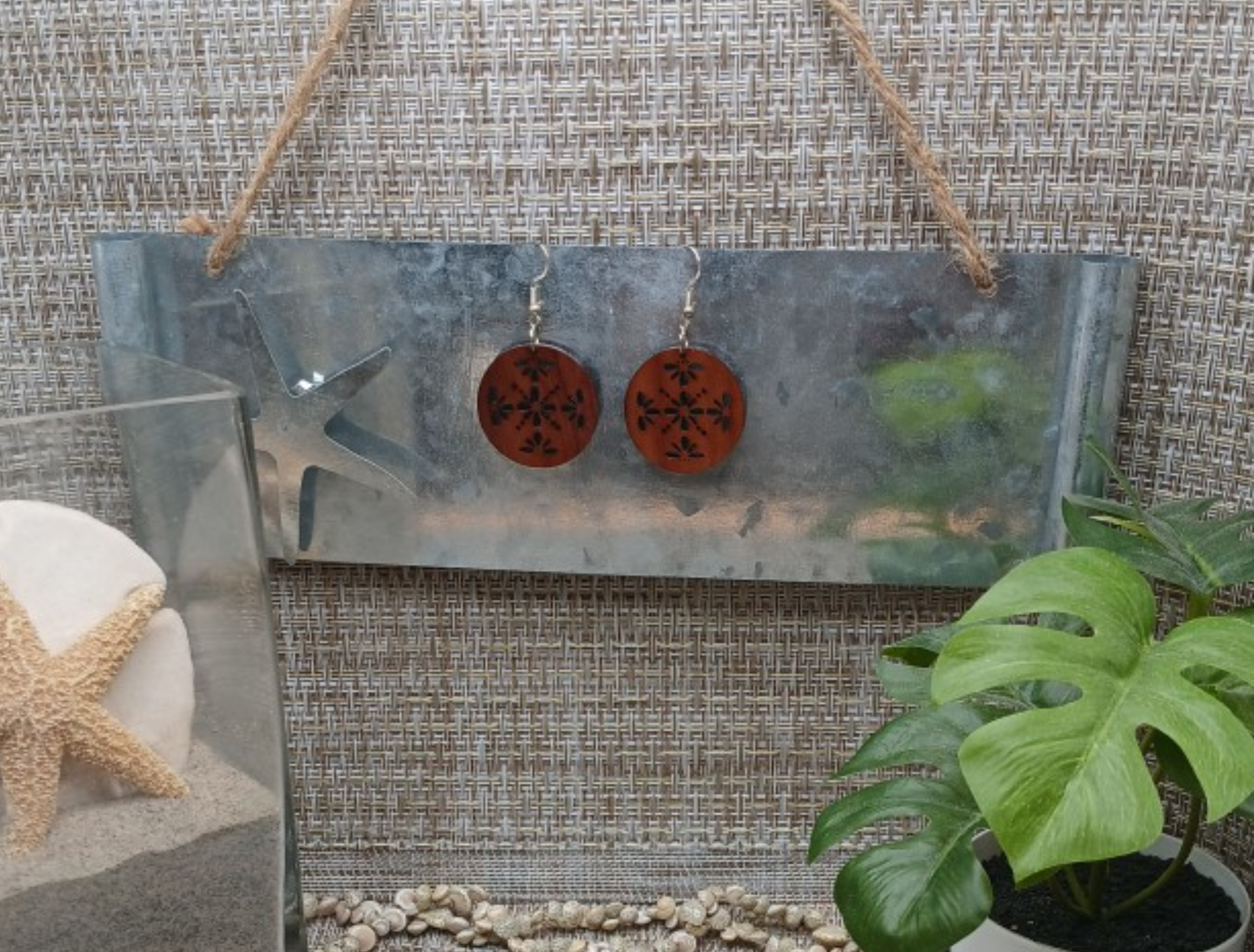 Round Geometric Dangle Earrings