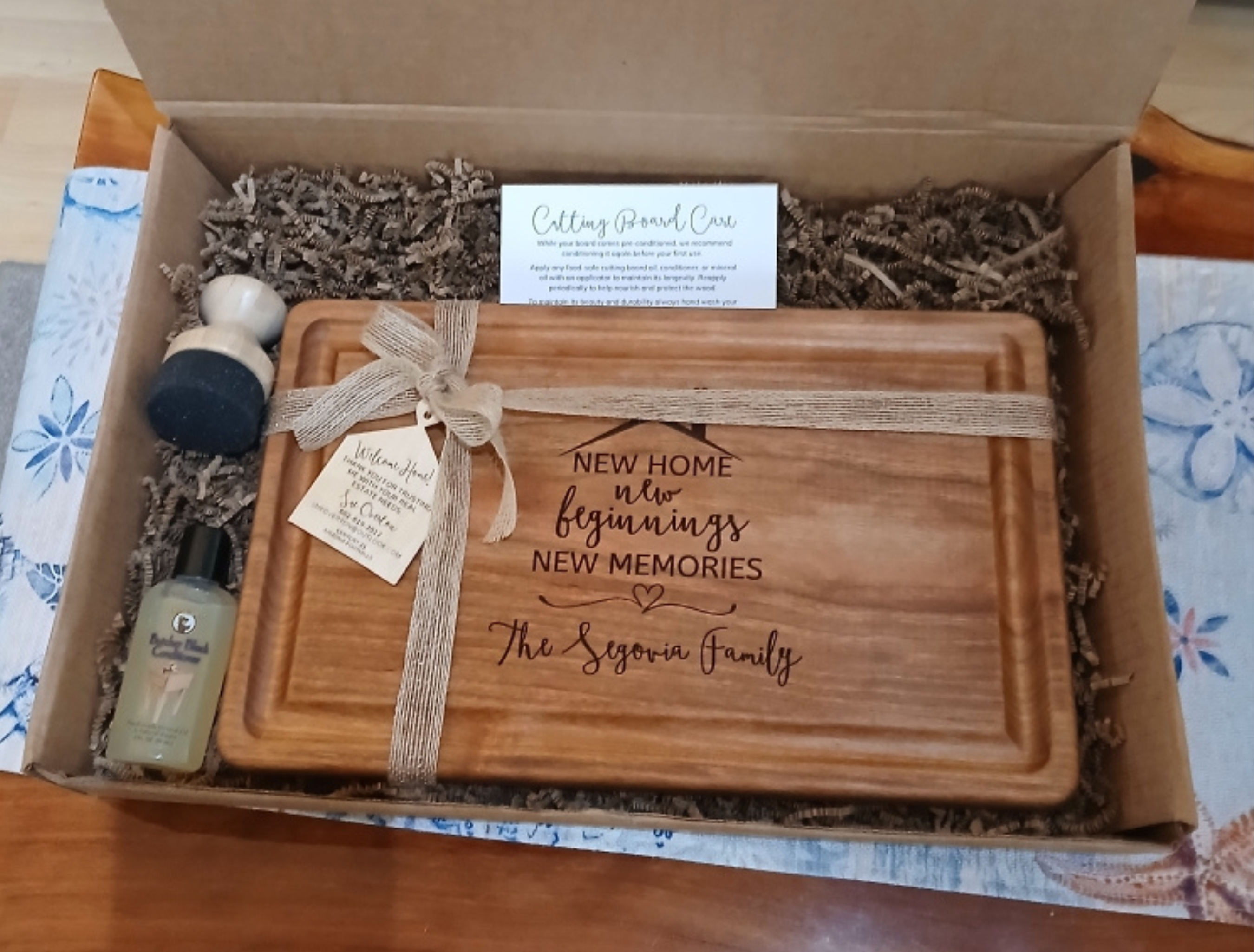 Personalized Cutting Board Gift Set