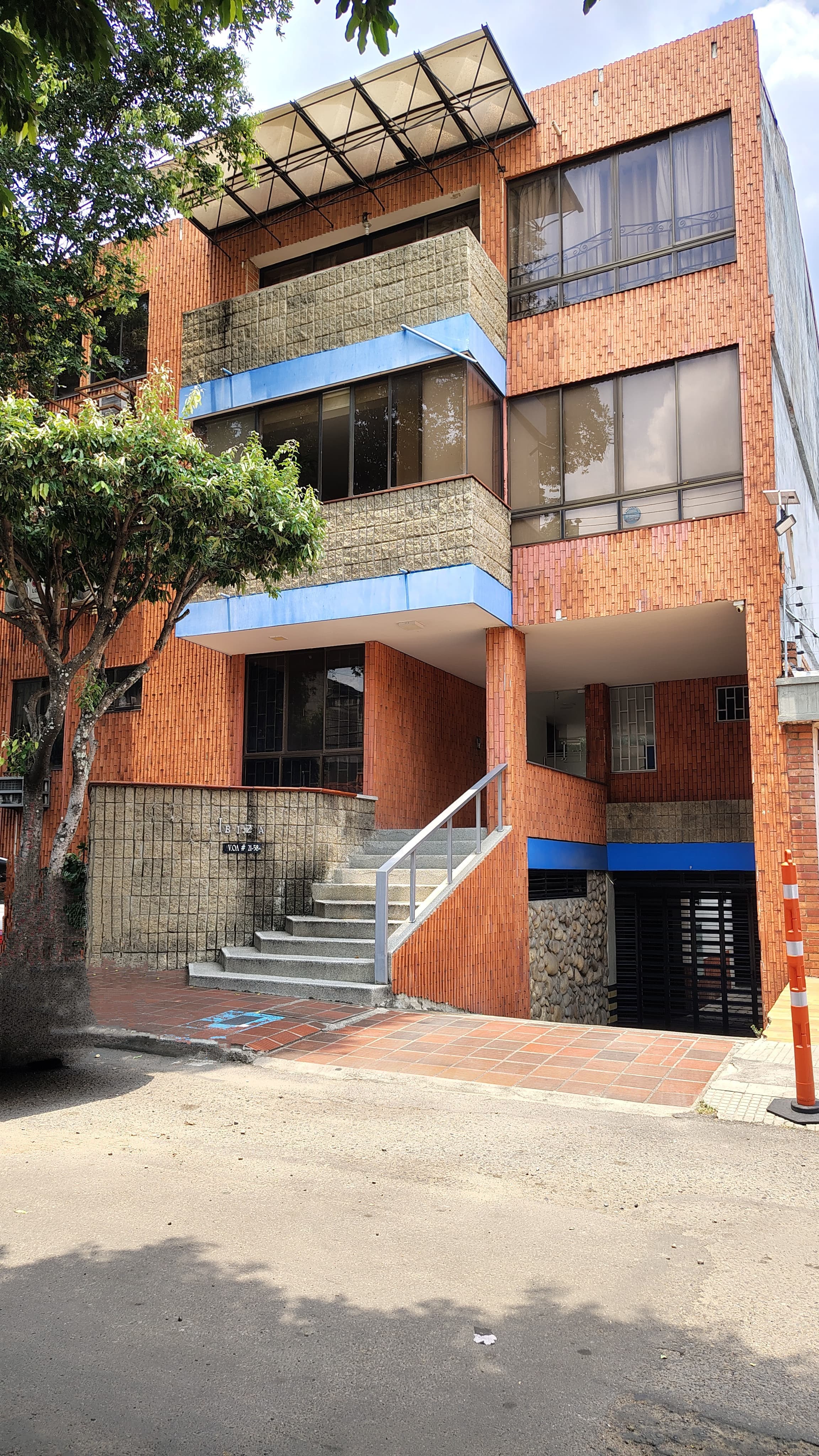 APARTAMENTO IBIZA  BARRIO BLANCO  GRANDE 138 M2 $240.000.000