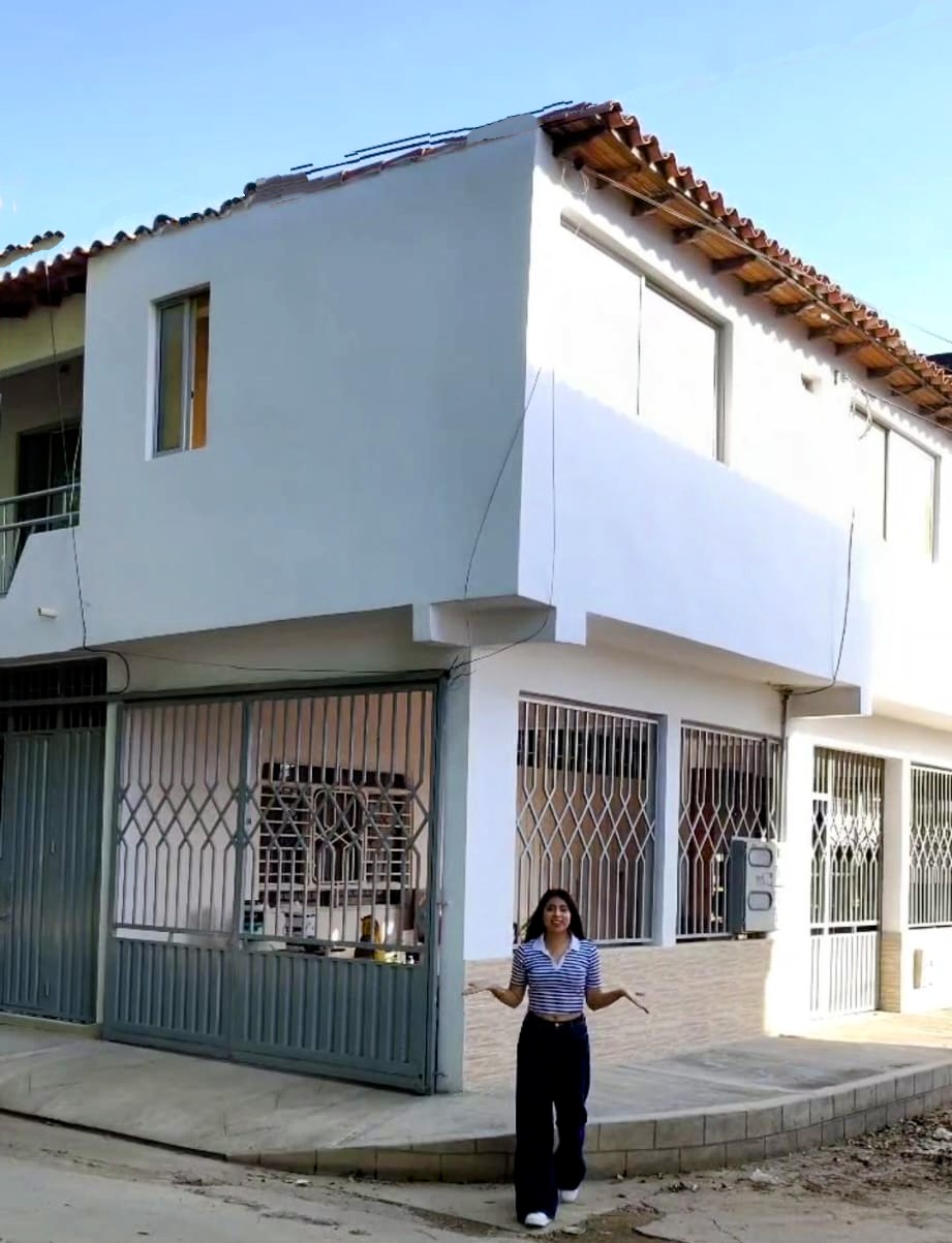 CASA ESQUINERA BARRIO PRADOS DEL ESTE 338 M2 $850.000.000