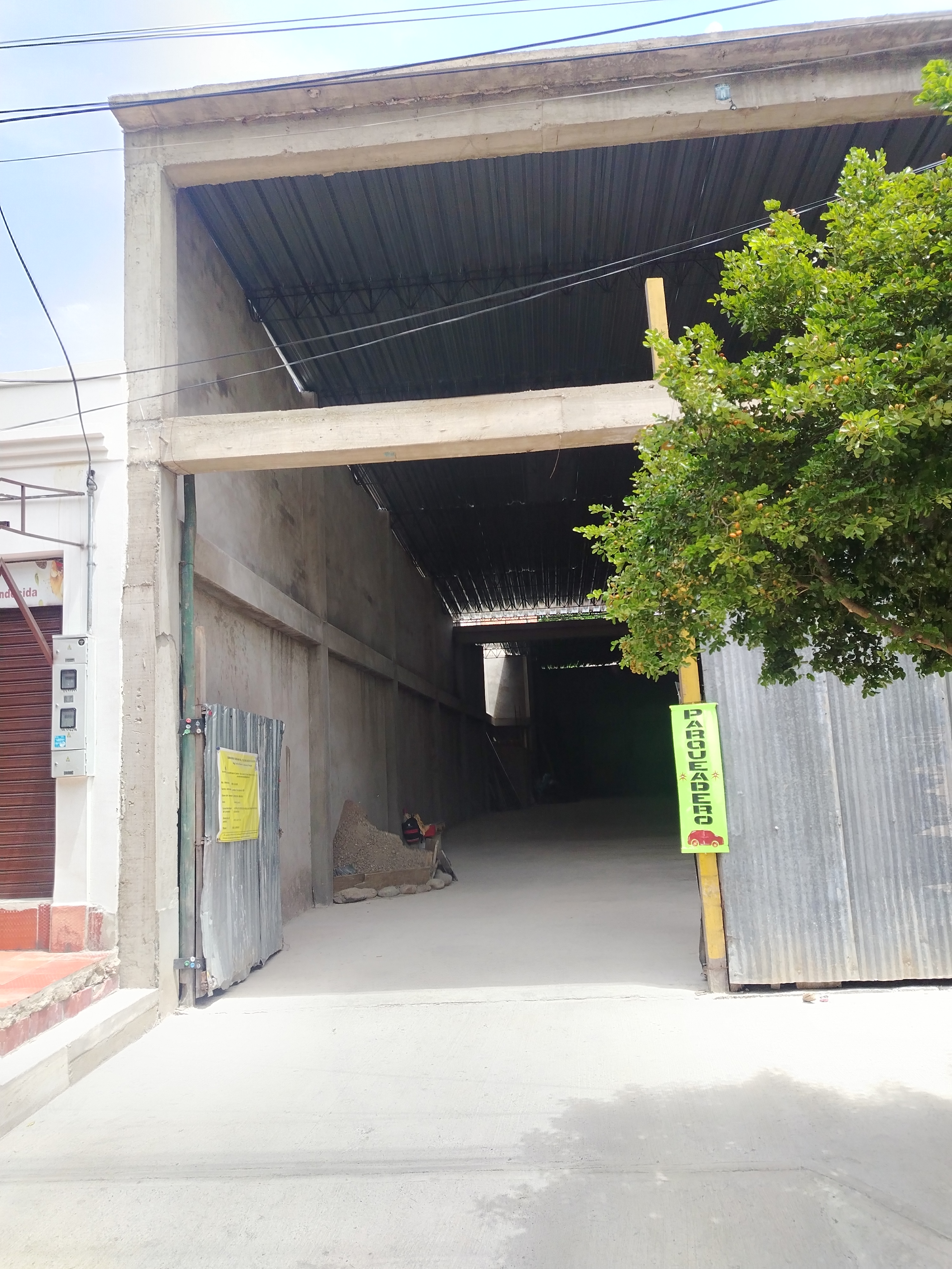 GALPÓN PARA BODEGA CENTRAL DE 366 M2, PARA ARRIENDO 11Millones , COMPRA 1.470 Milllones
