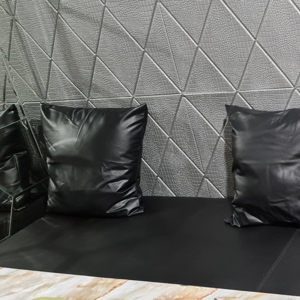 Bantal Sofa Mobil Kulit Waterproof