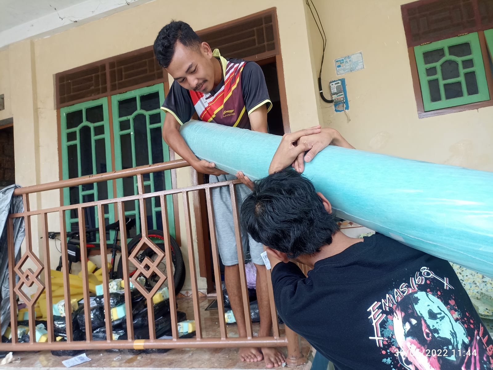 ROLL (40 METER ) Bahan Kain oscar / kulit sintetis (Kualitas Standar)