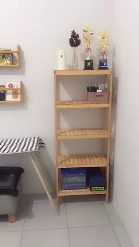 Rak Kayu Serbaguna