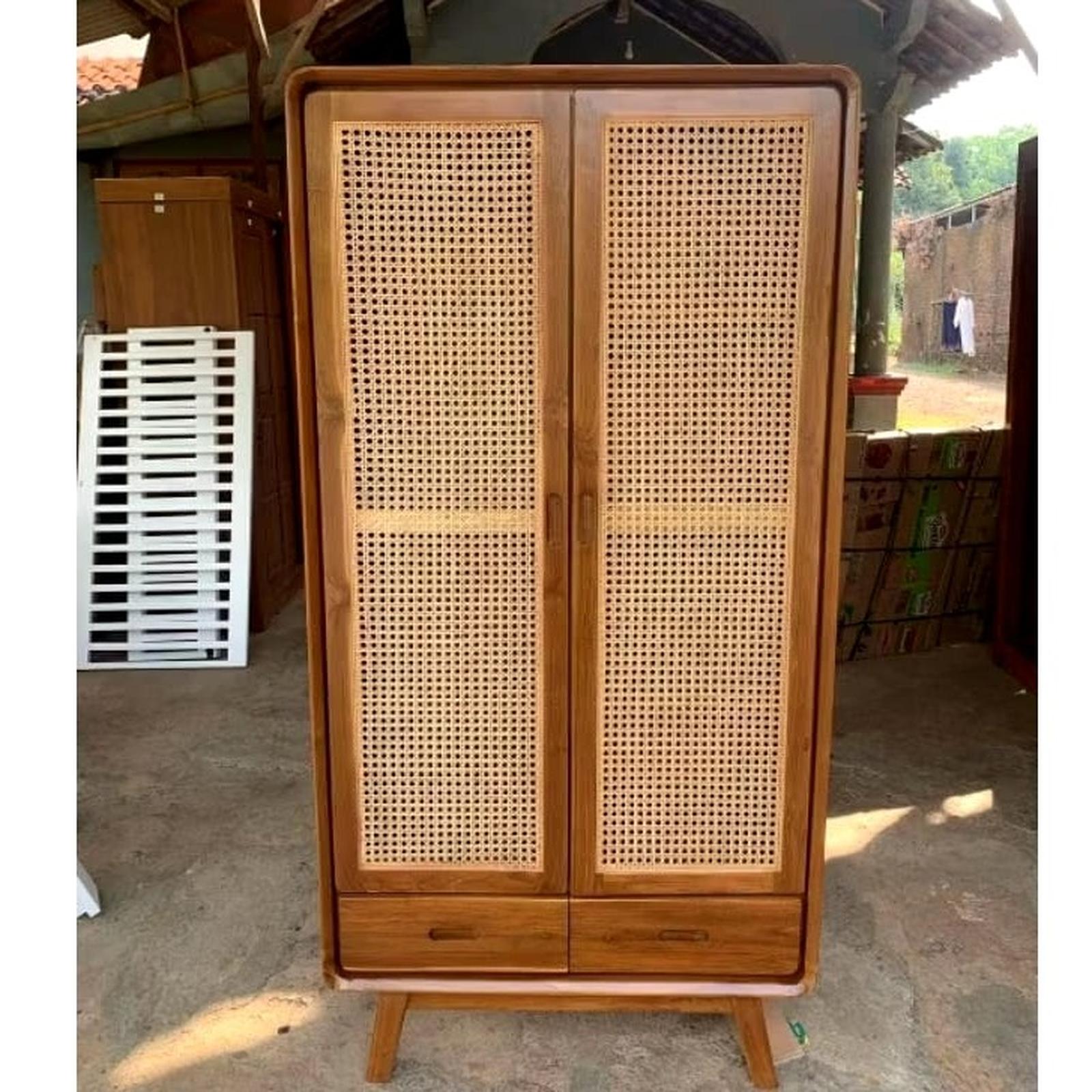 Lemari Pakaian 2 Pintu