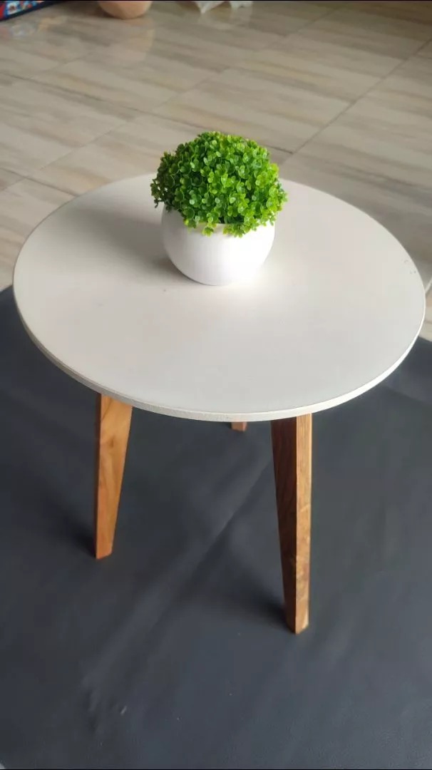 Meja Tamu Mini