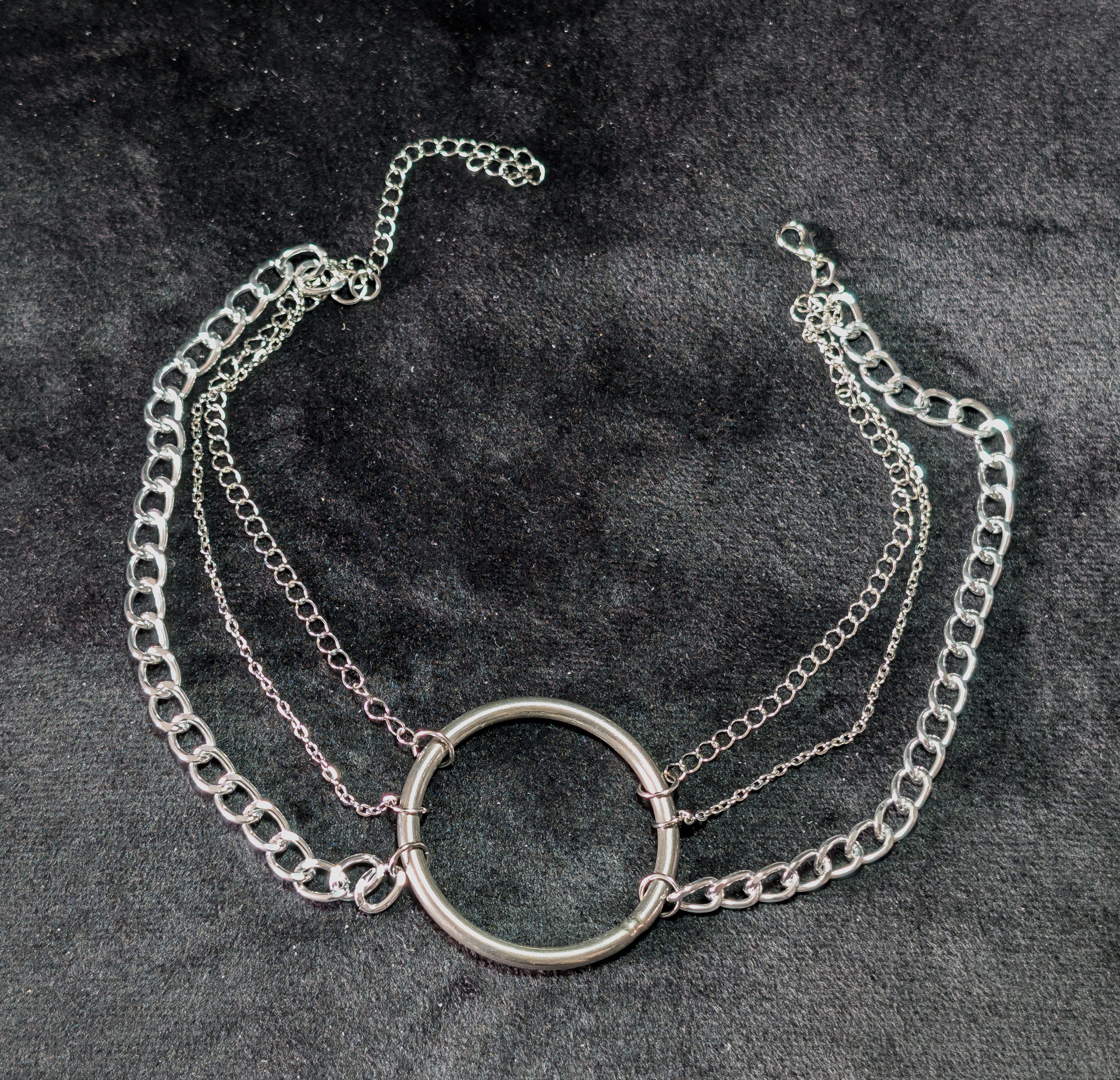 Chainbound Necklace