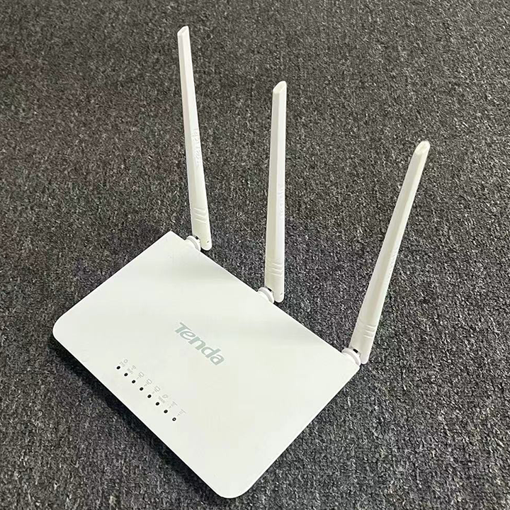 300Mbps WLAN-Router Tenda F3 v6.0 mit mehrsprachiger Firmware *** 300Mbps WLAN router Tenda F3 v6.0 with multilingual firmware
