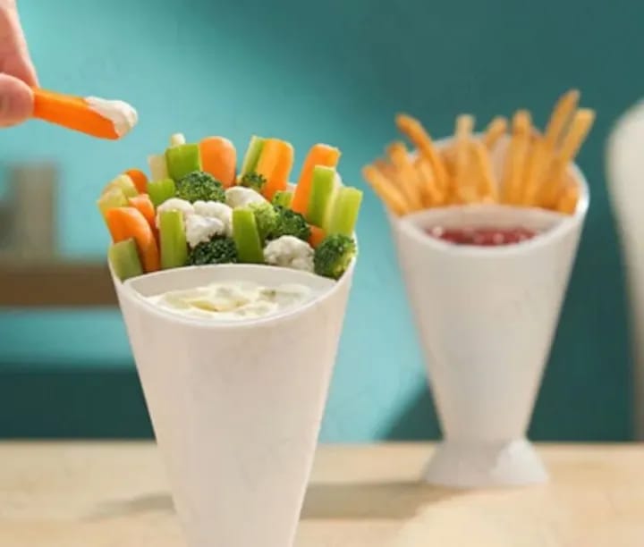 French Fries Salad Cup French Fries Basket Holder Cup Holders for Cars Cone French Fry Holder for Car Chip and Dip Basket Fry Stand Dip Compartment Sauce Dip Cup