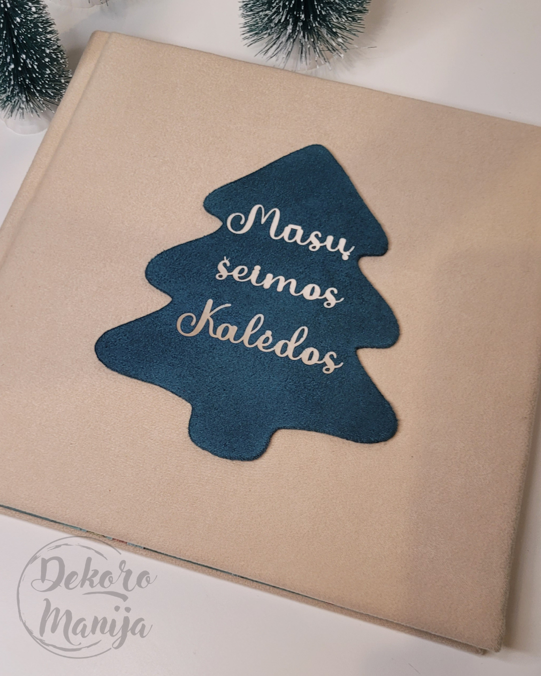 Kaledinis albumas "Mūsų šeimos Kalėdos"